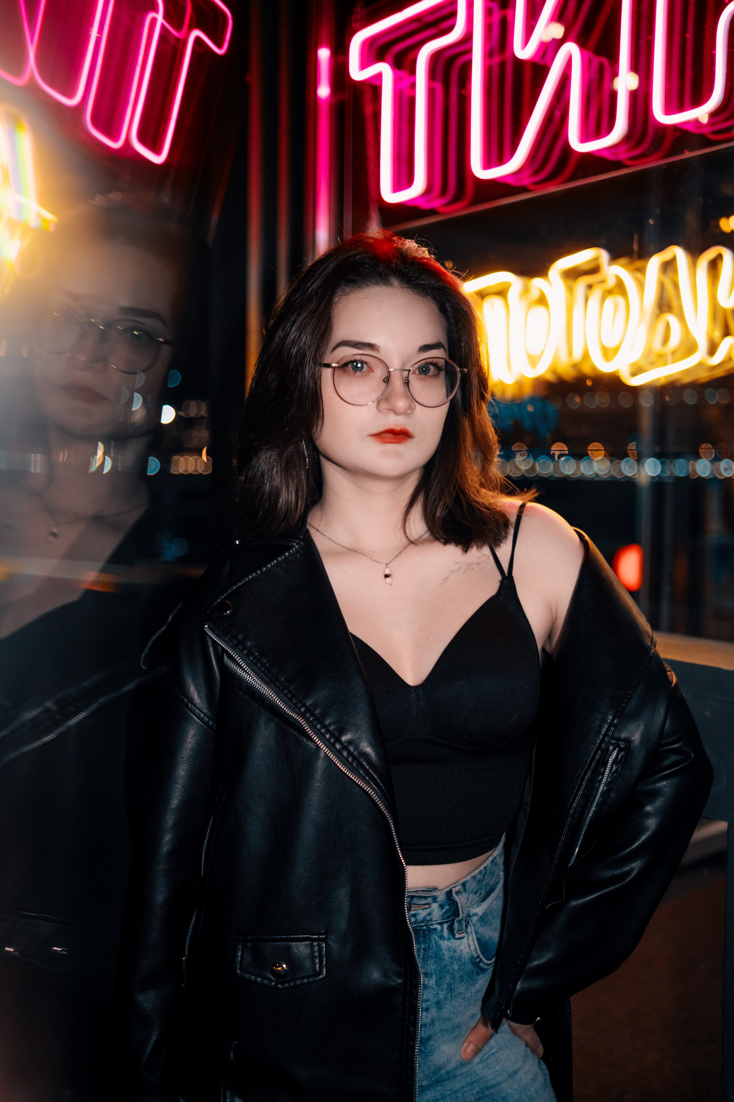 Юля | Палитра неоновых огней. Felixtones