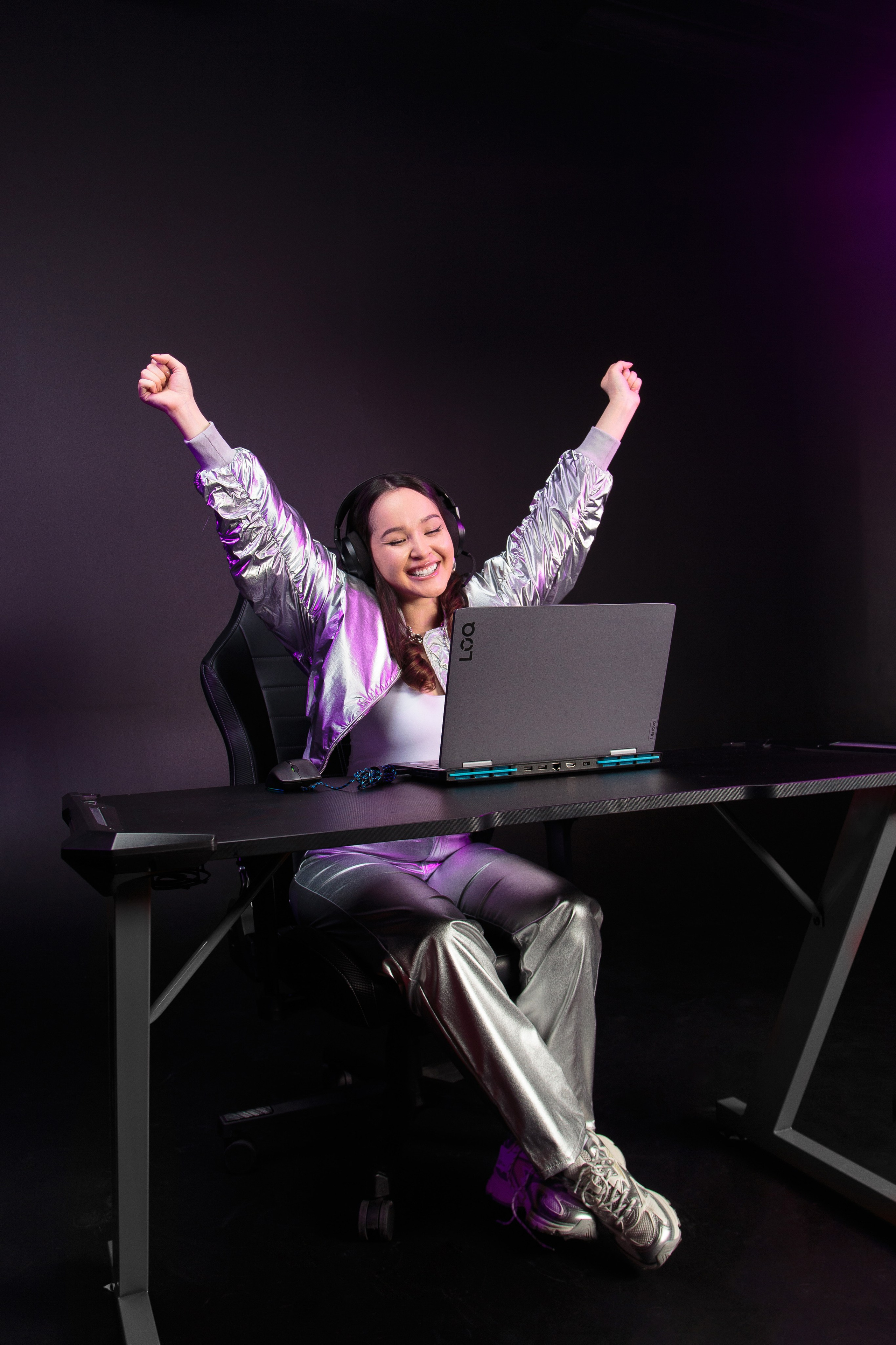 Level Up — Lenovo LOQ x Yanazeka. Рекламный и портретный фотограф в Алматы — Серекпаев Танирхан