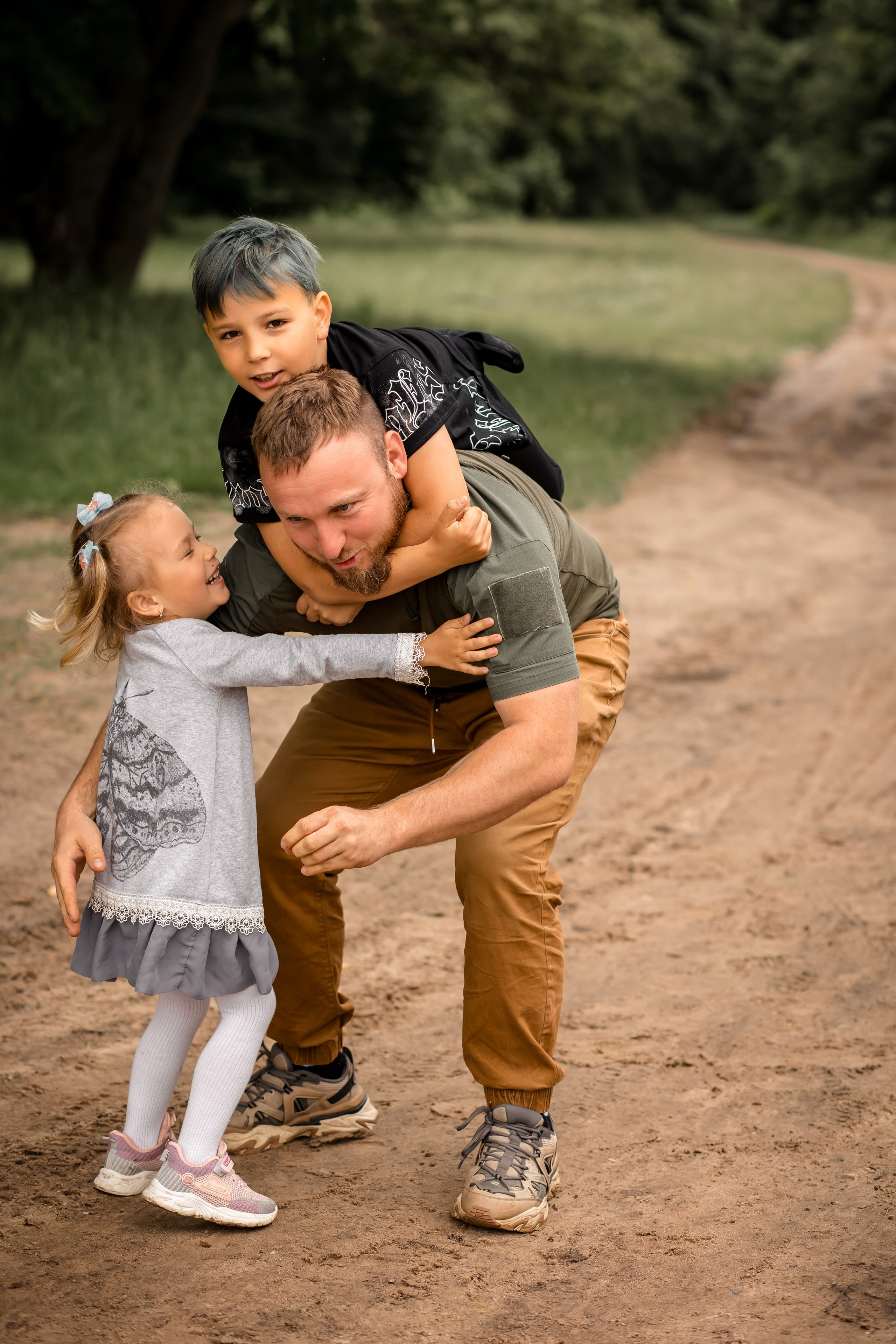 Катя с детками