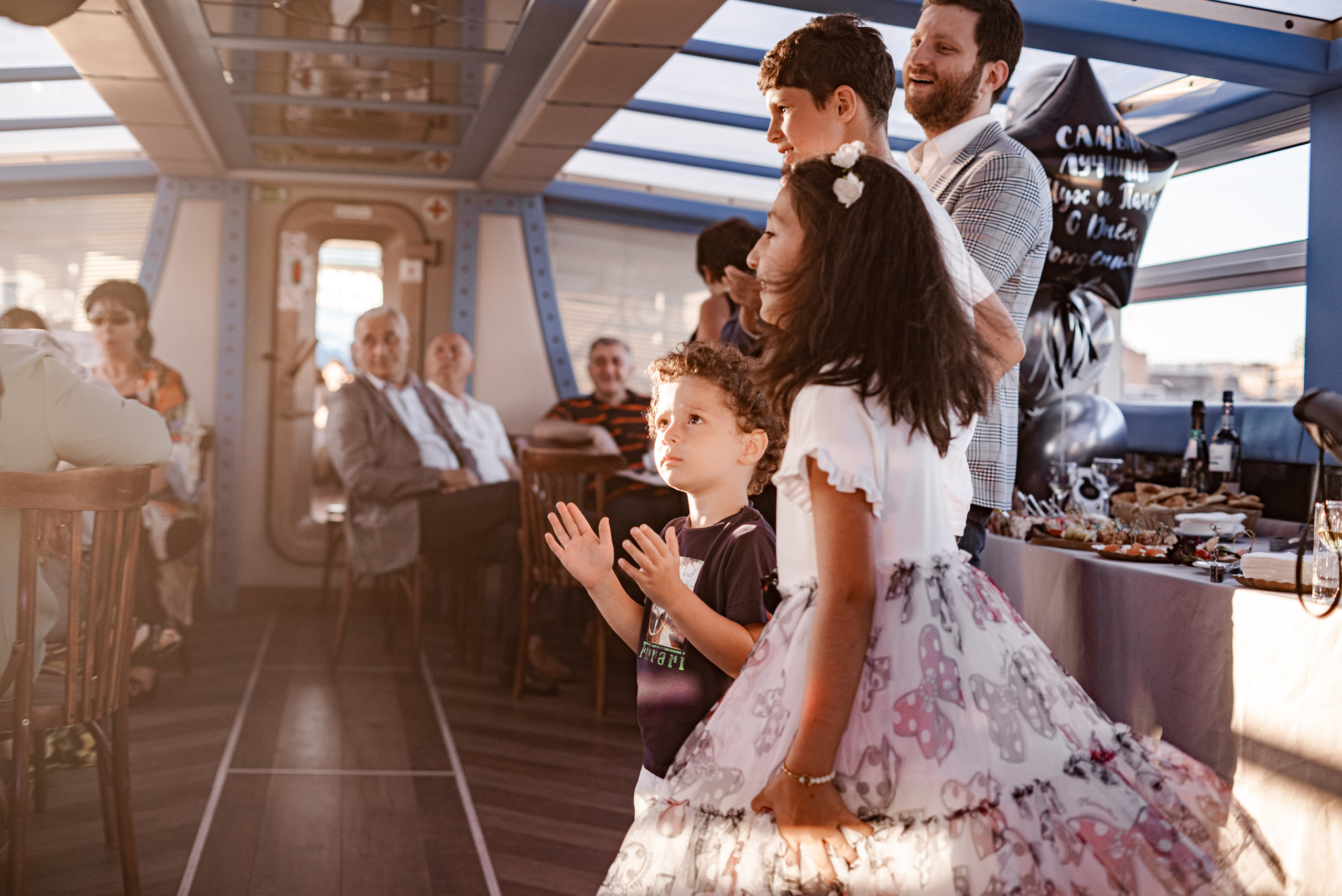 Семейные мероприятия. Интерьерный и репортажный фотограф в Санкт-Петербурге