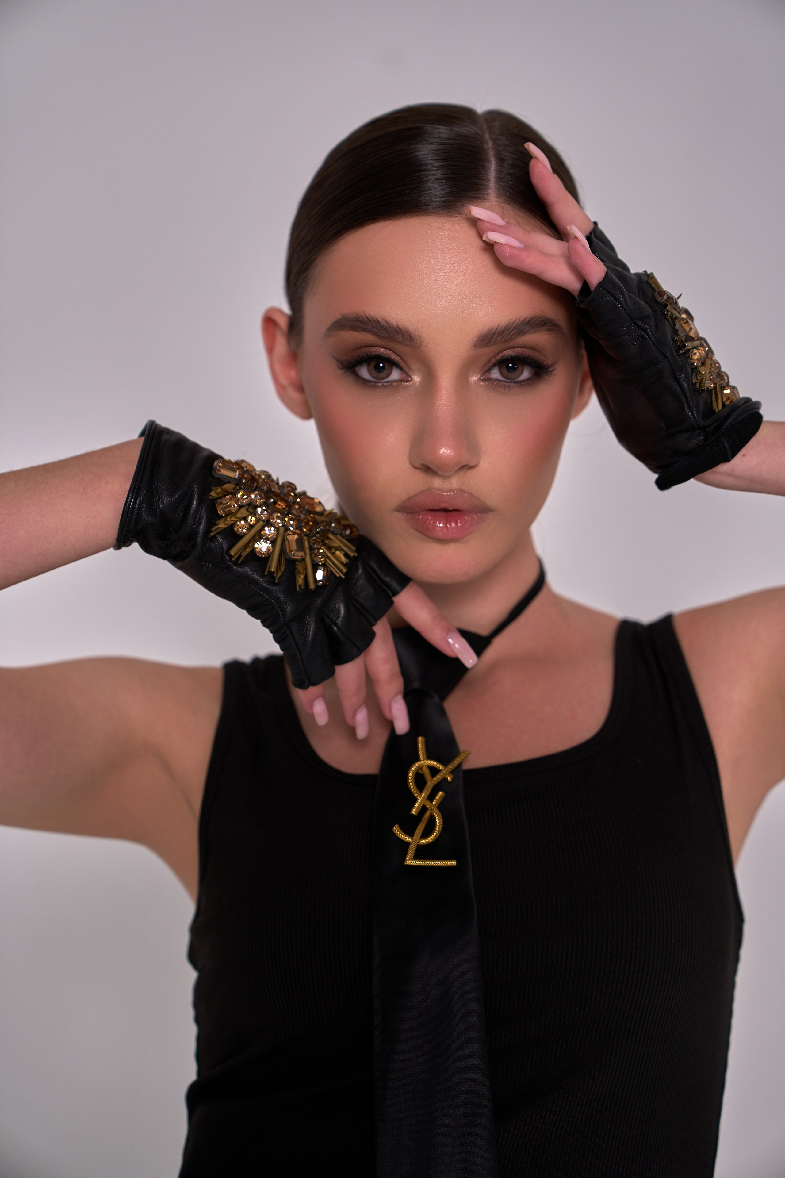 Портреты. Коммерческий fashion фотограв в Москве и Санкт-Петербурге. Организовываю индивидуальные съемки и съемки для брендов