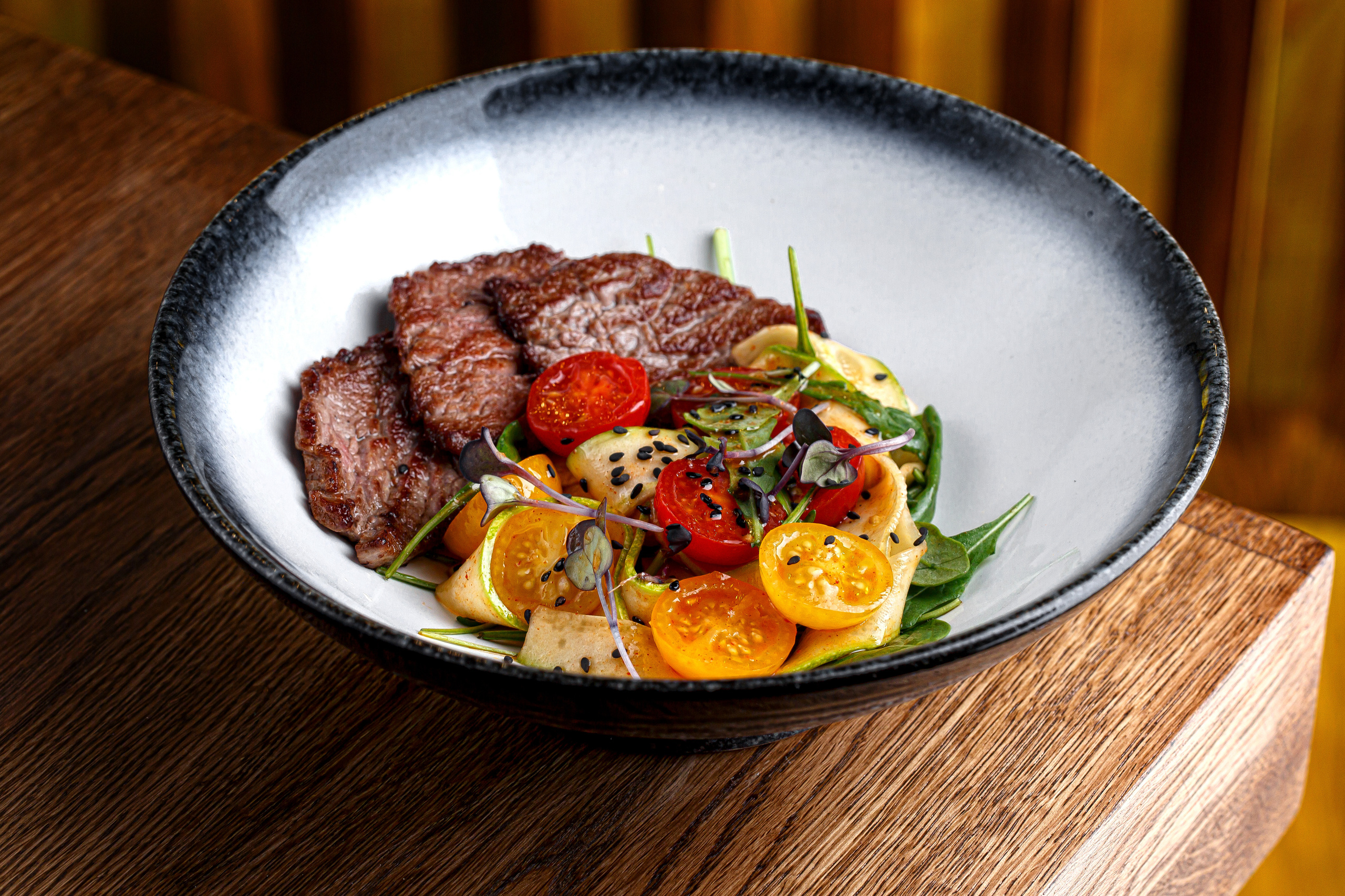 Готово: Съёмка меню для заведения Танго и Кэш