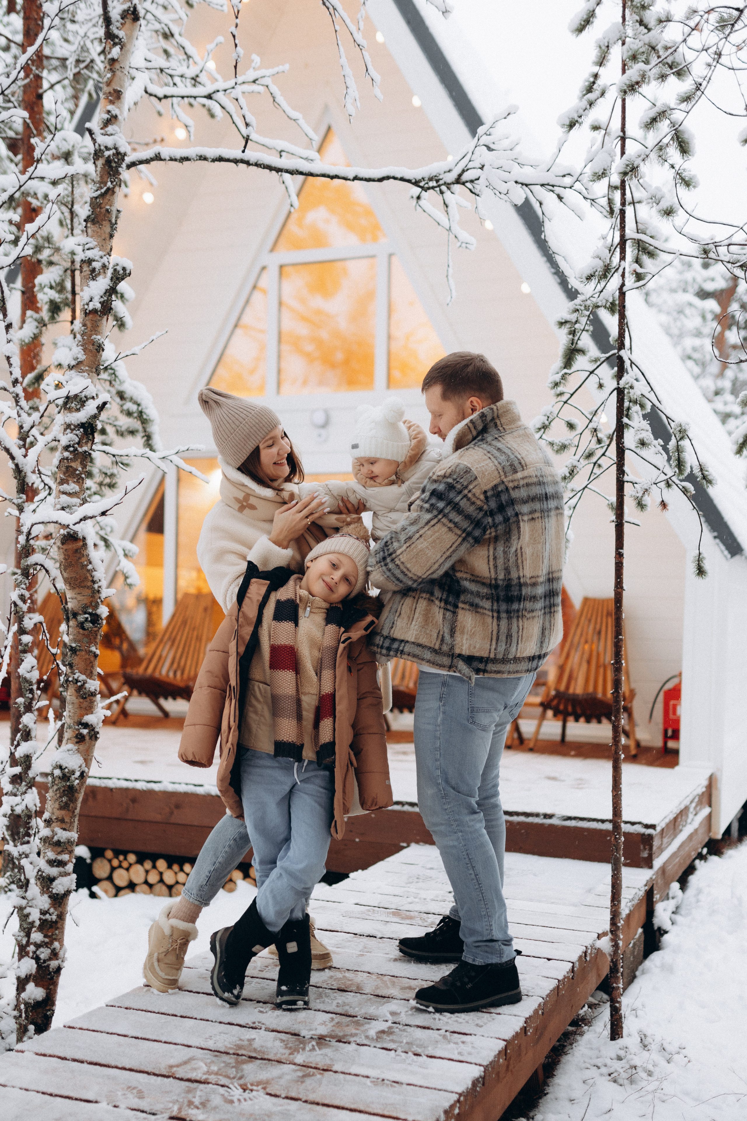 Семейная фотосессия в загородном доме. Фотограф и видеограф в Мурманске, Москве Екатерина Нечаева