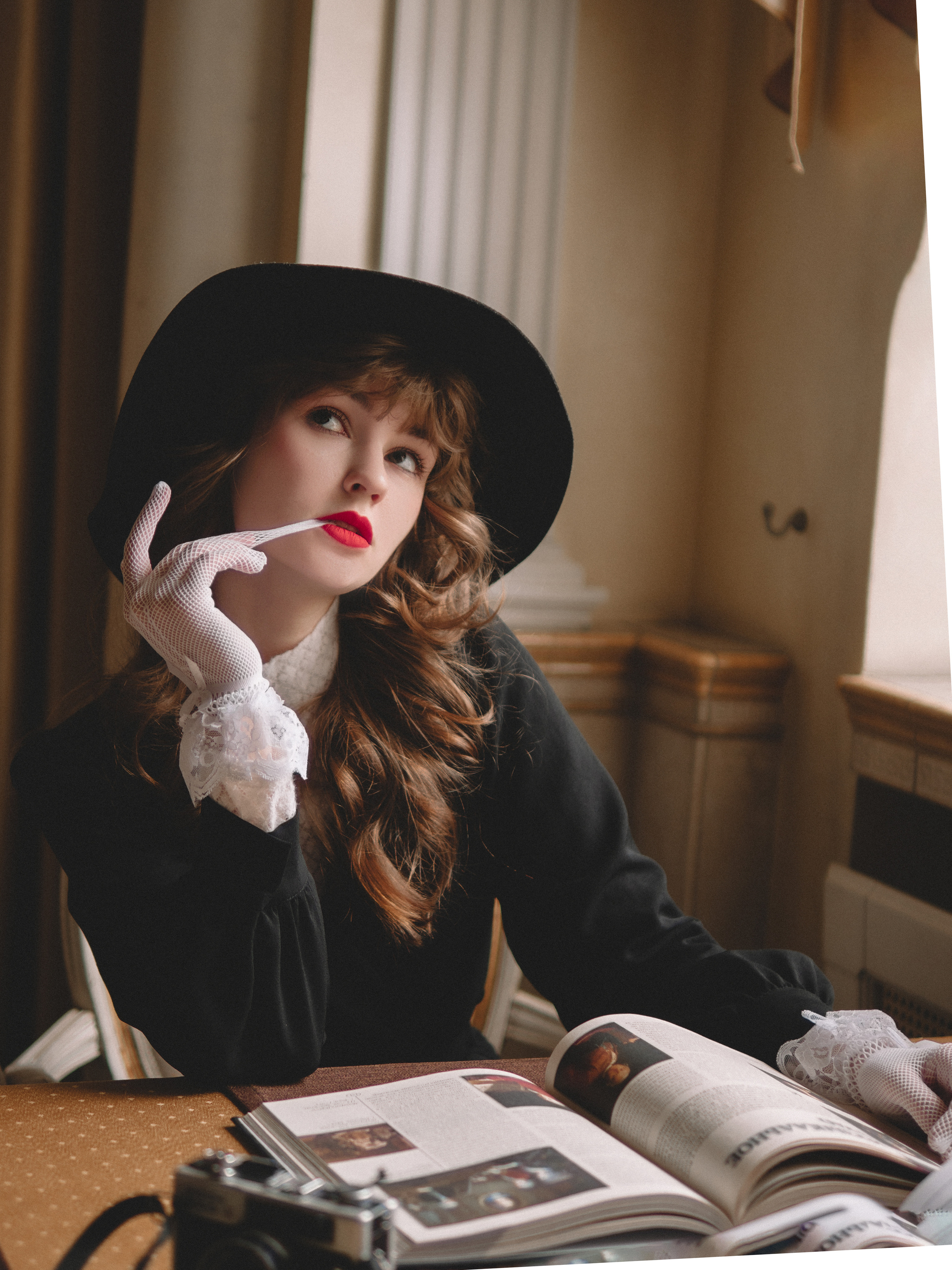 Винтажная фотосессия в ресторане. Фотограф и видеограф в Мурманске, Москве Екатерина Нечаева