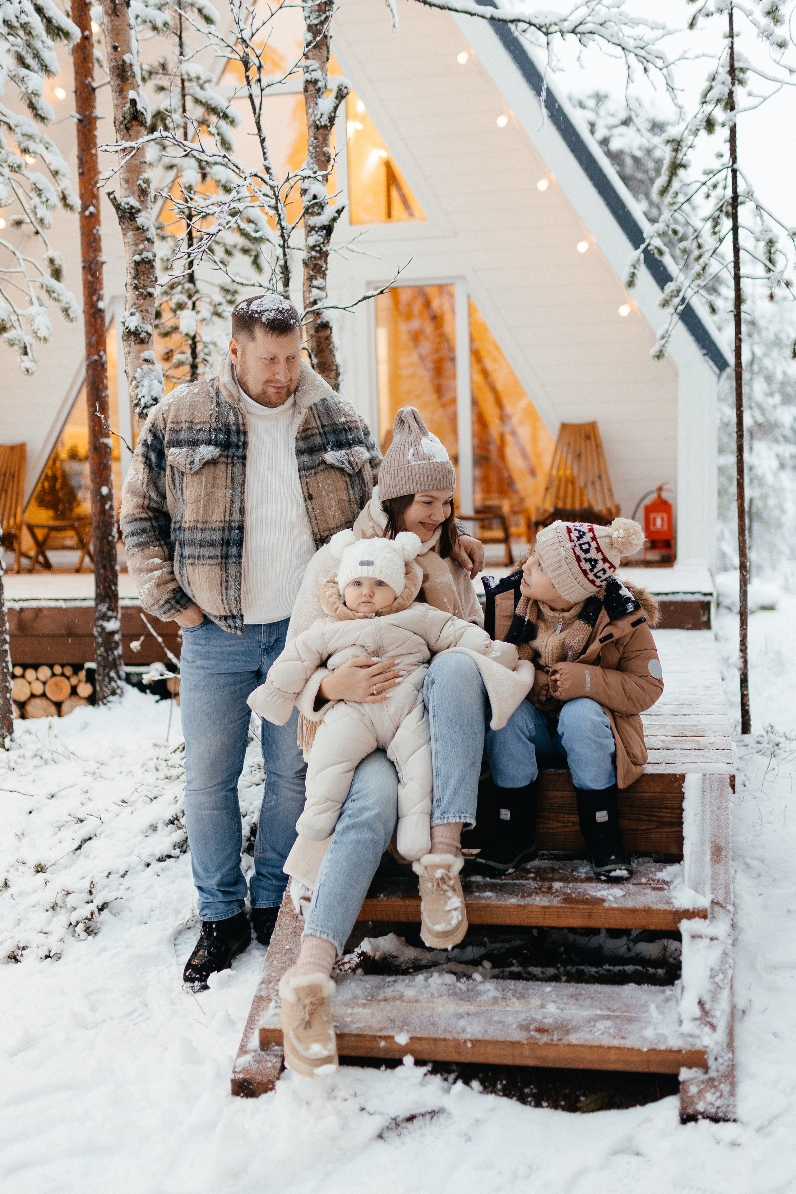 Семейная фотосессия в загородном доме. Фотограф и видеограф в Мурманске, Москве Екатерина Нечаева