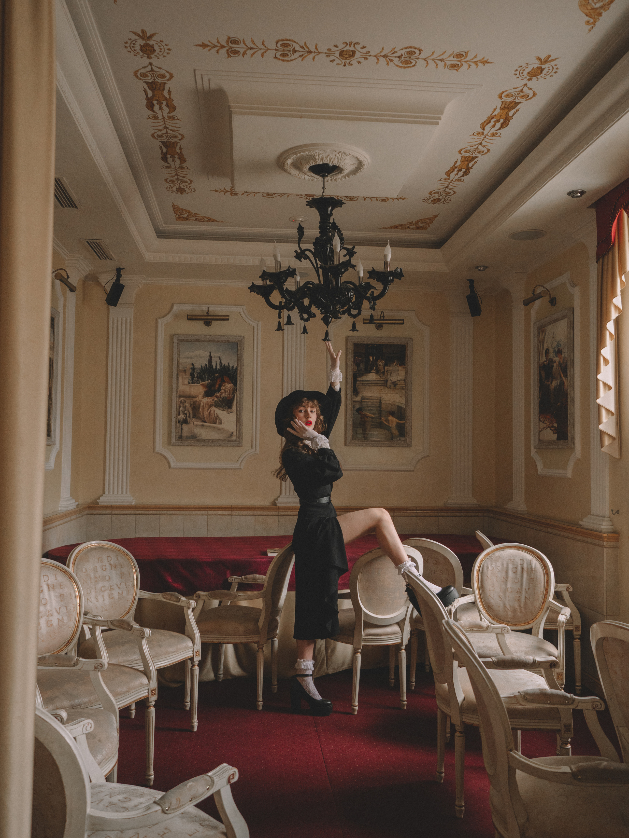 Винтажная фотосессия в ресторане. Фотограф и видеограф в Мурманске, Москве Екатерина Нечаева