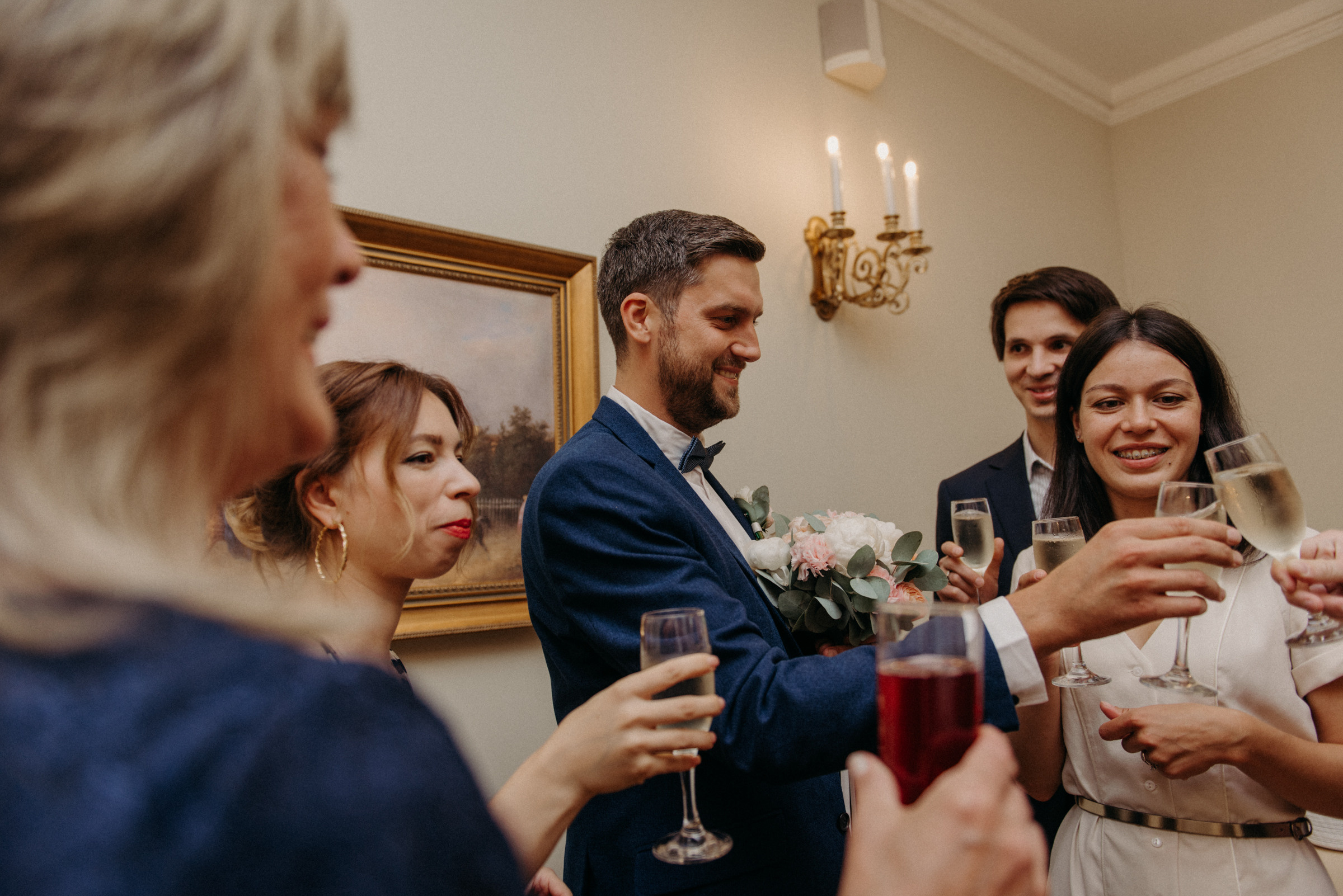 фотограф на свадьбу, сборы невесты в отеле Tsar Palace
