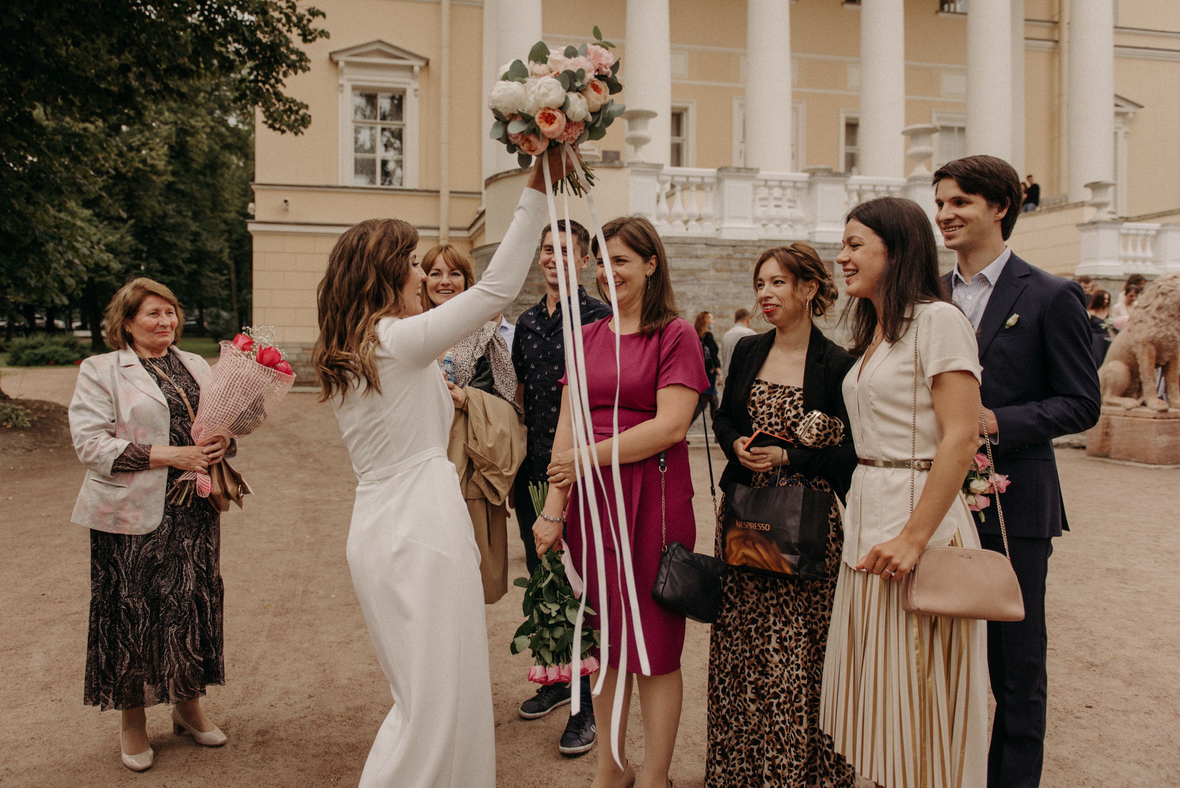 фотограф на свадьбу, сборы невесты в отеле Tsar Palace