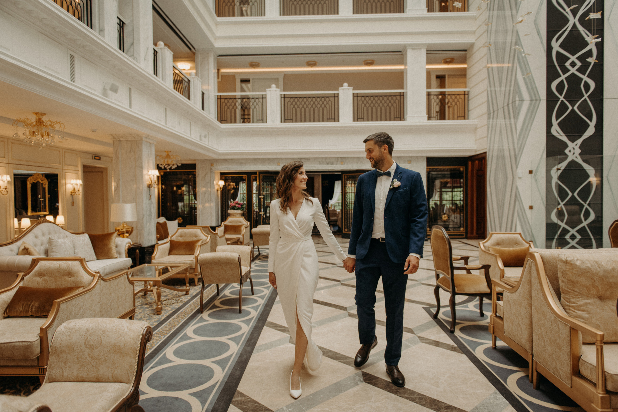 фотограф на свадьбу, сборы невесты в отеле Tsar Palace