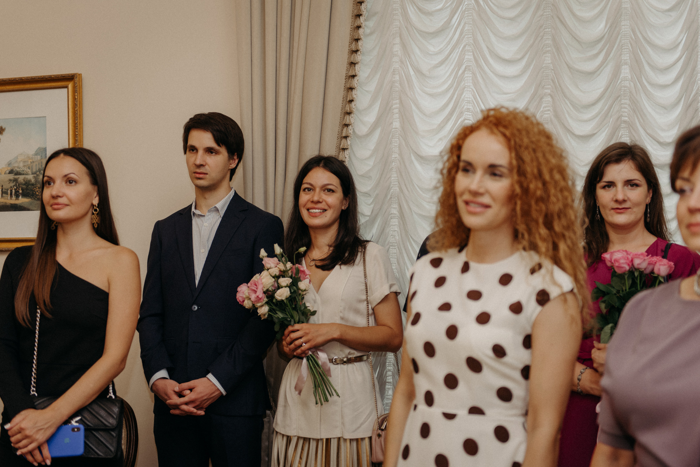 фотограф на свадьбу, сборы невесты в отеле Tsar Palace