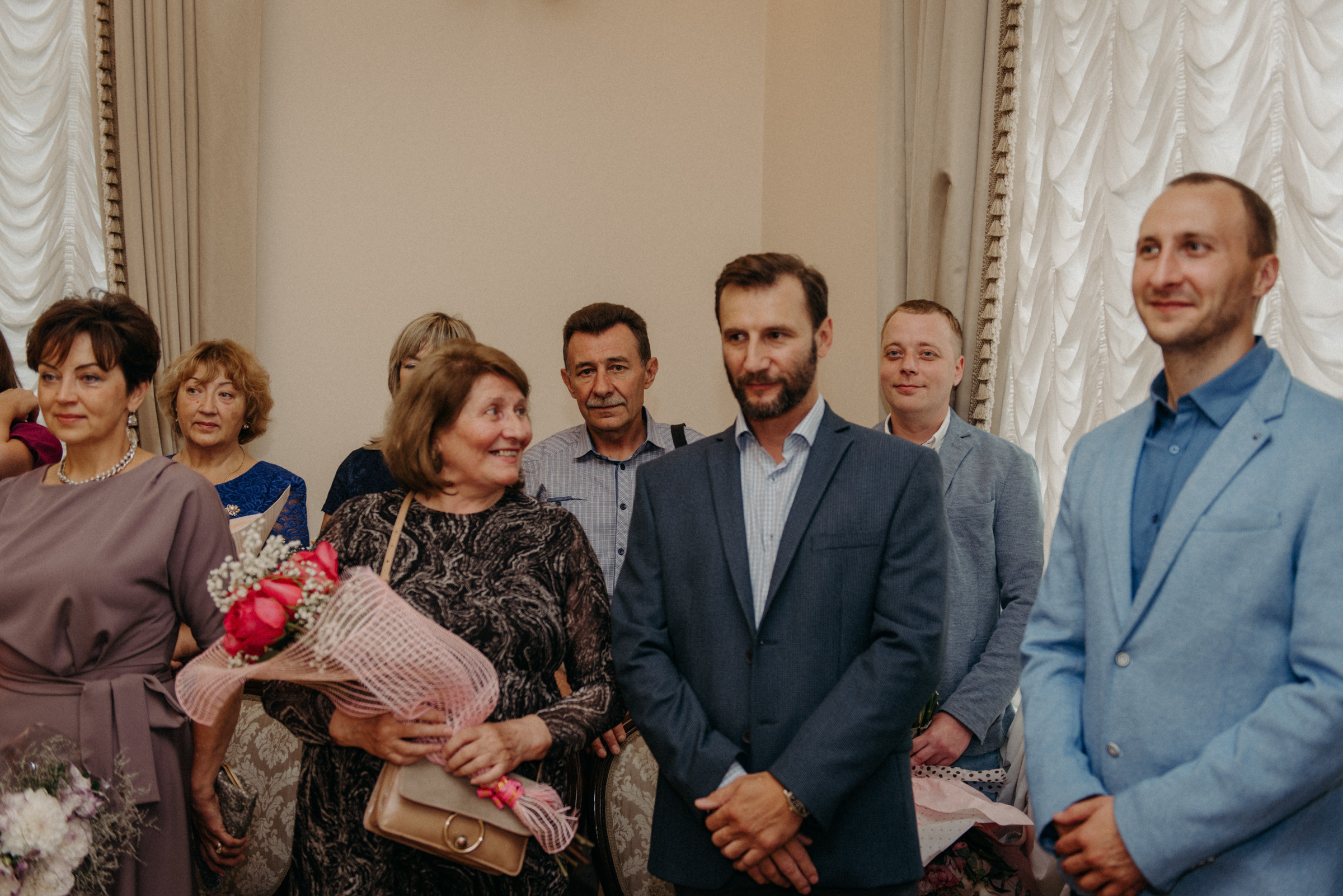 фотограф на свадьбу, сборы невесты в отеле Tsar Palace