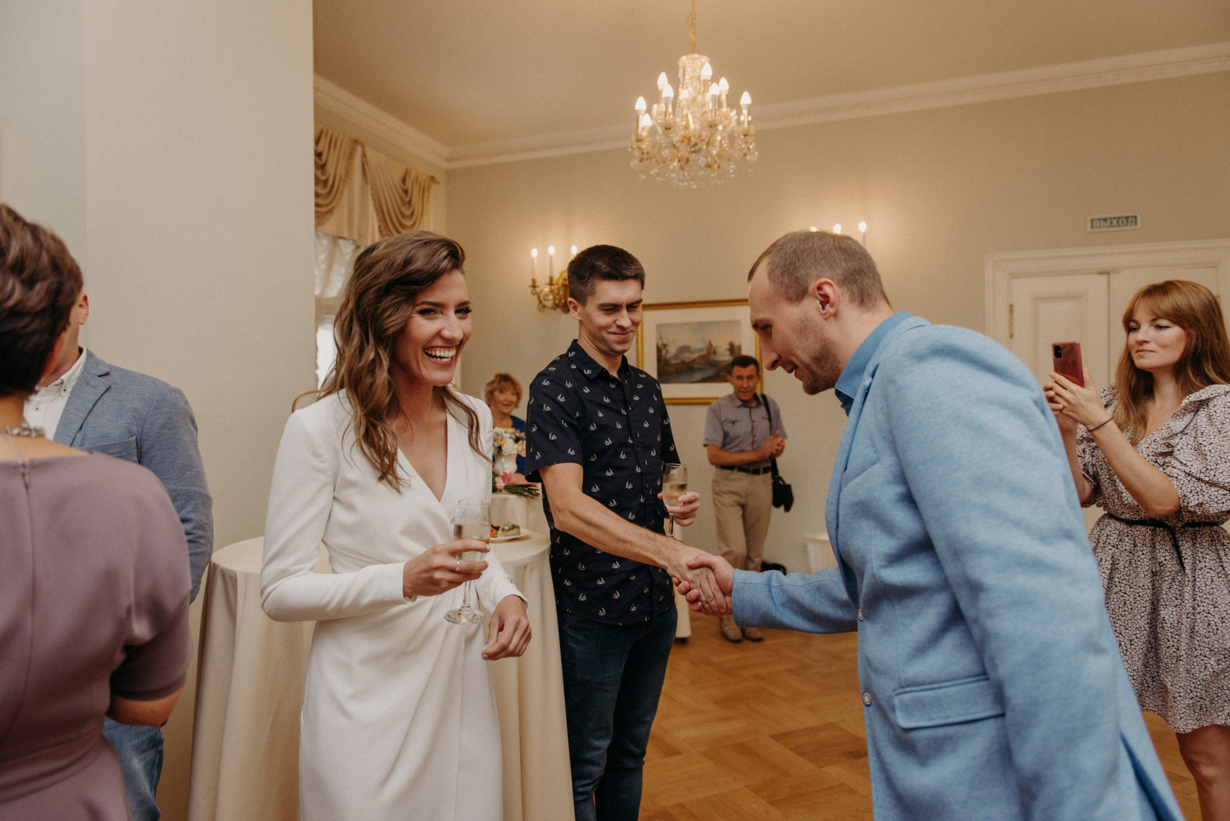 фотограф на свадьбу, сборы невесты в отеле Tsar Palace