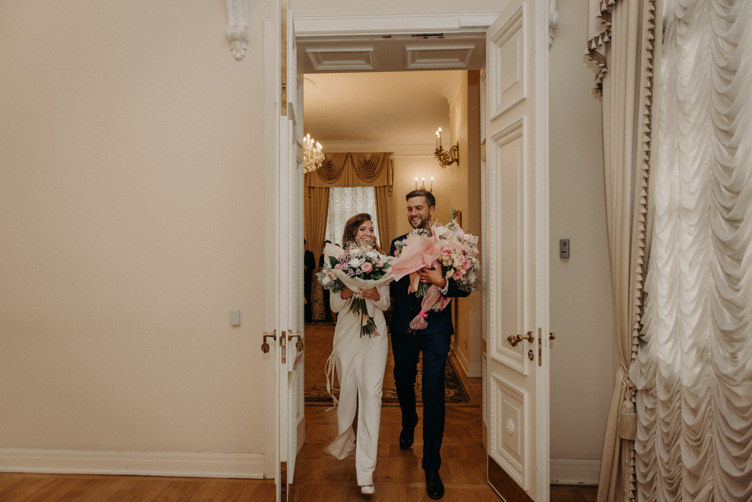 фотограф на свадьбу, сборы невесты в отеле Tsar Palace