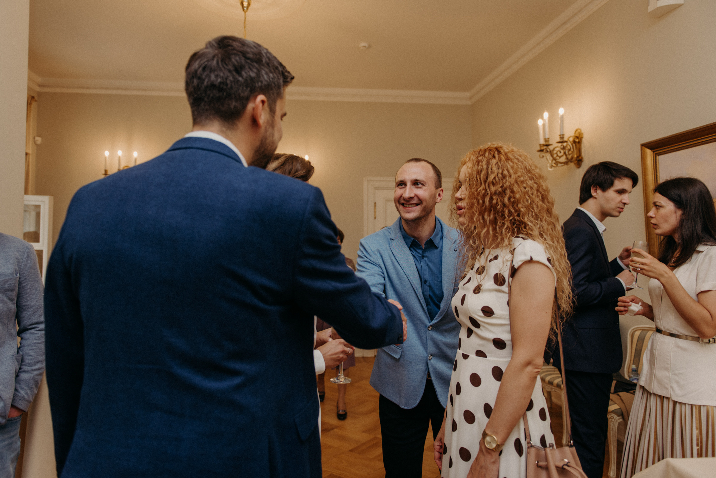 фотограф на свадьбу, сборы невесты в отеле Tsar Palace