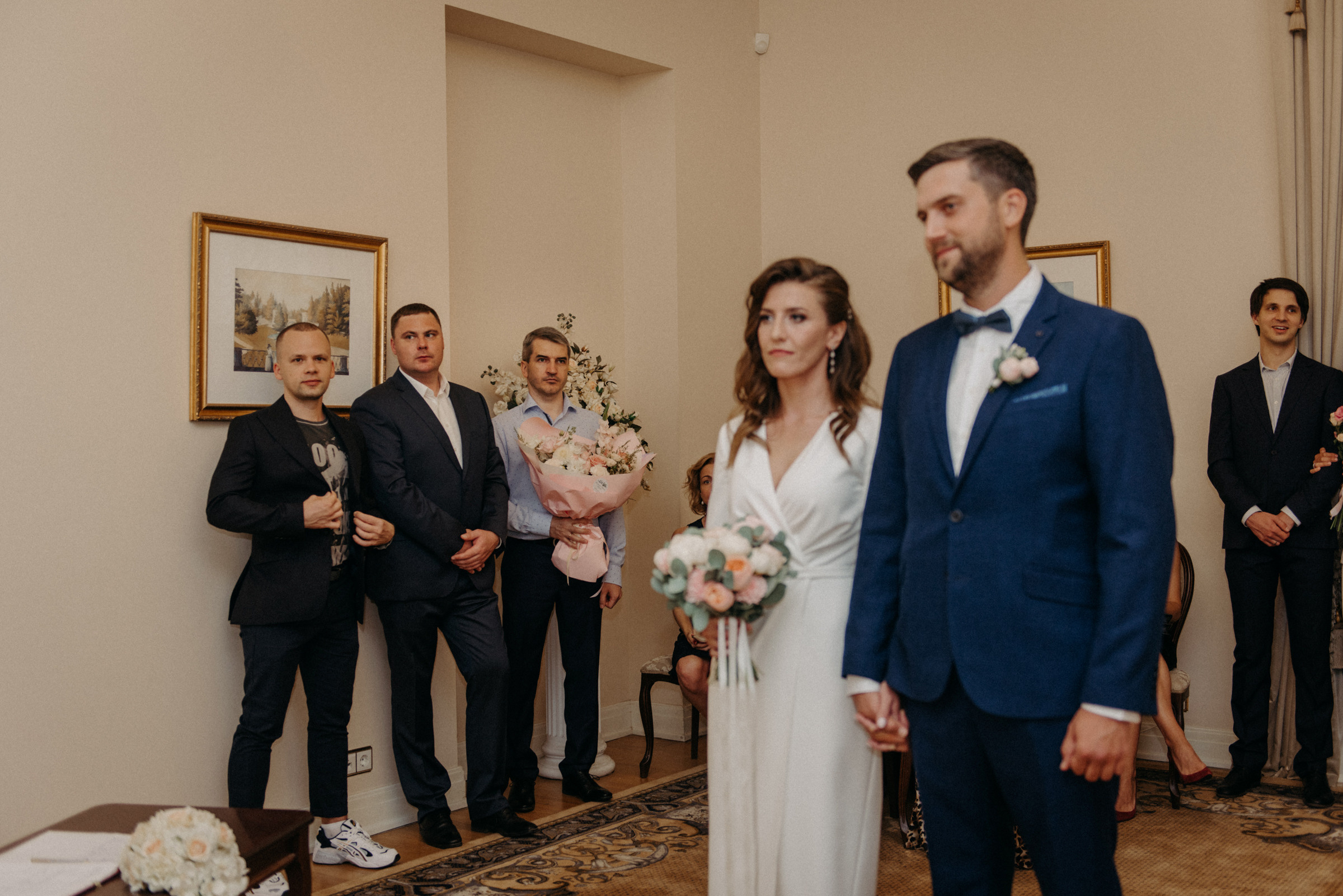 фотограф на свадьбу, сборы невесты в отеле Tsar Palace