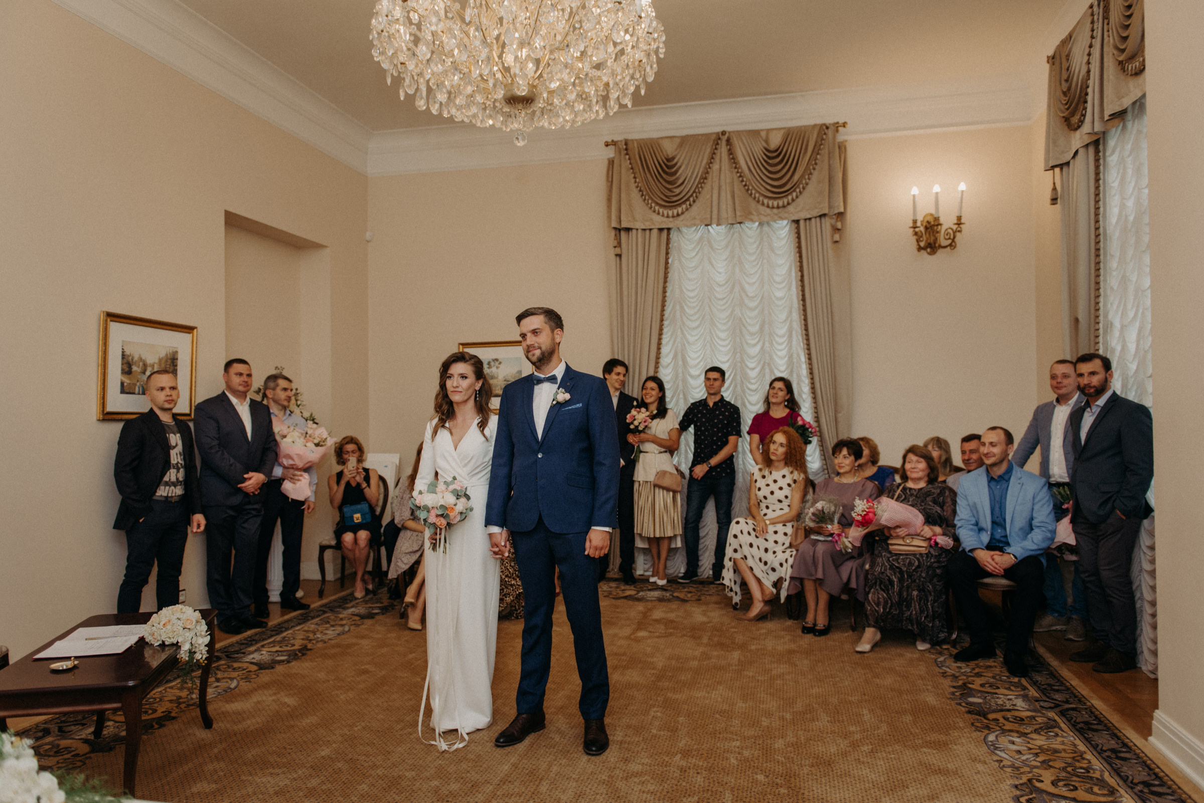 фотограф на свадьбу, сборы невесты в отеле Tsar Palace