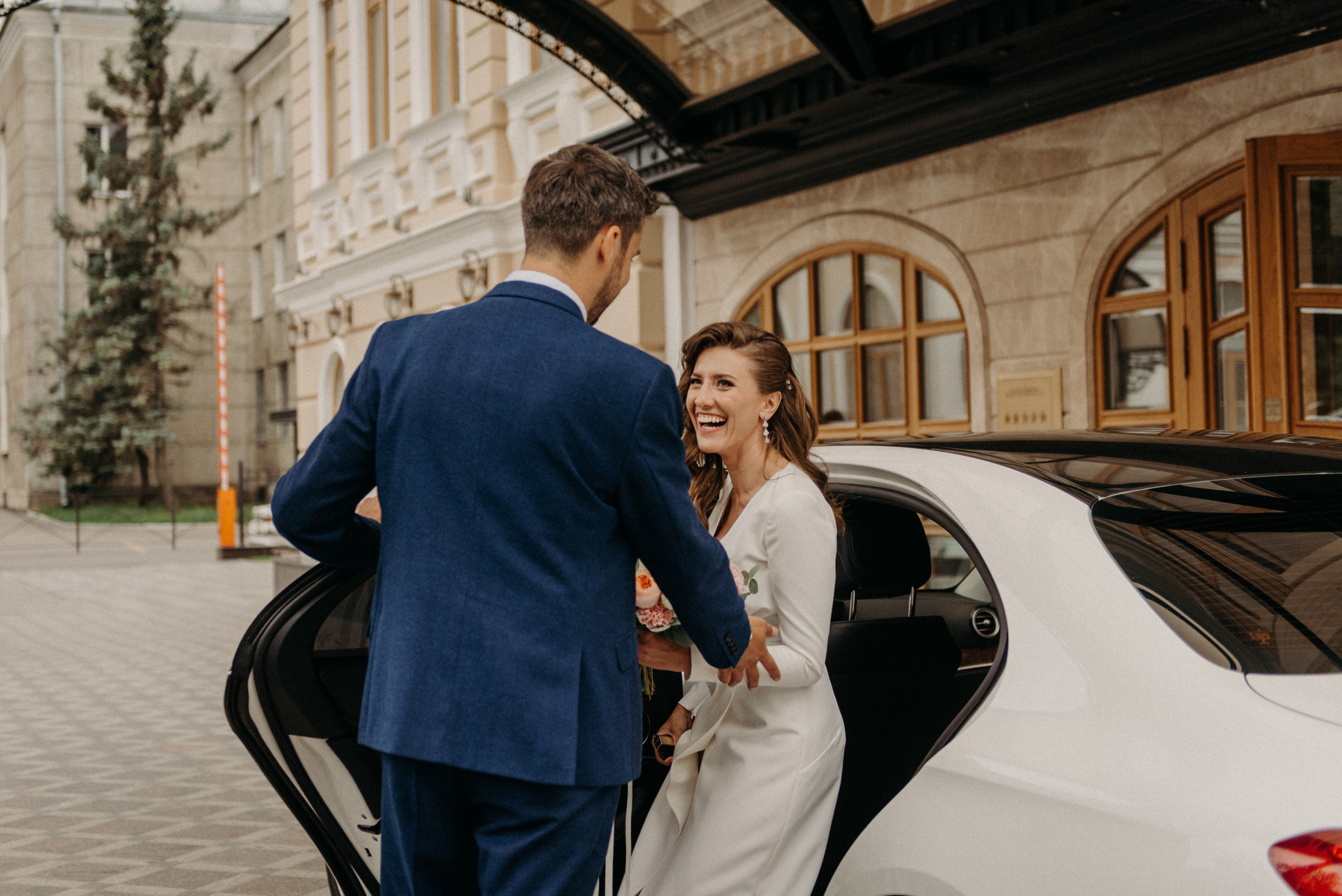 фотограф на свадьбу, сборы невесты в отеле Tsar Palace