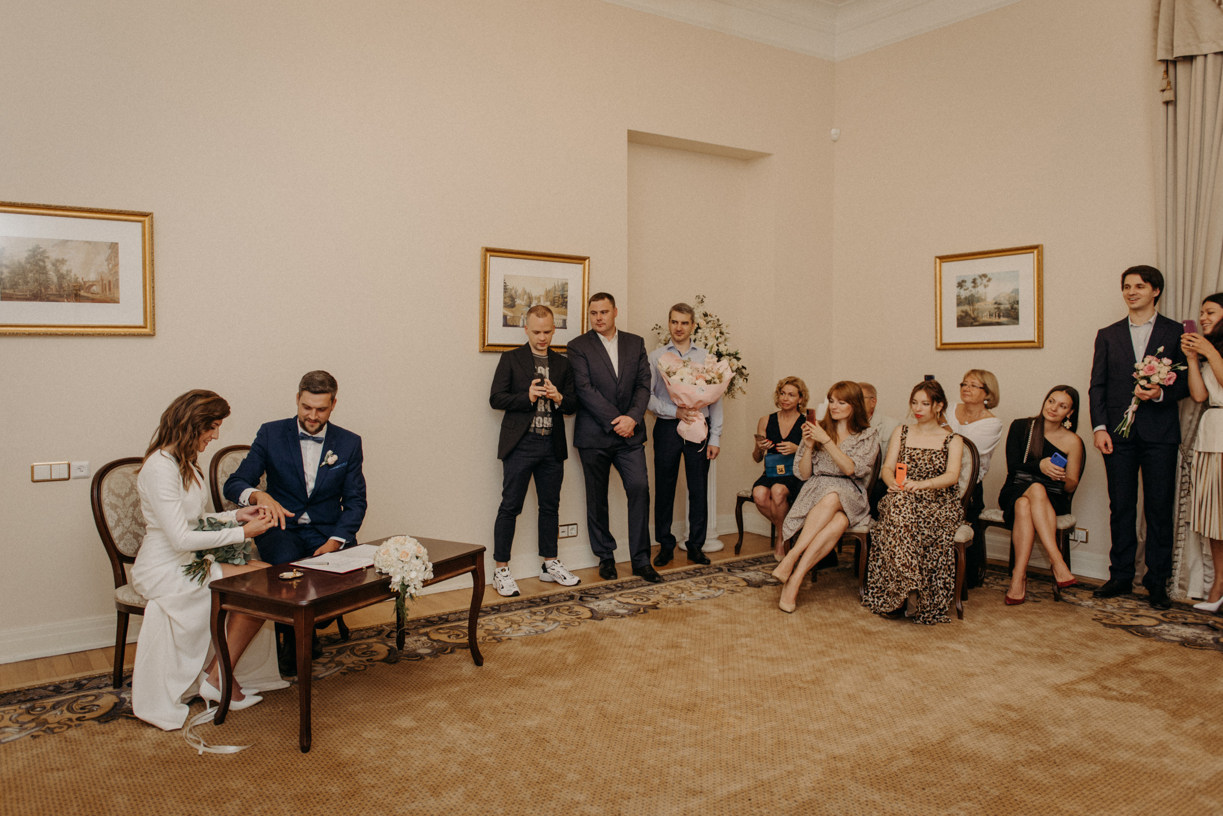 фотограф на свадьбу, сборы невесты в отеле Tsar Palace