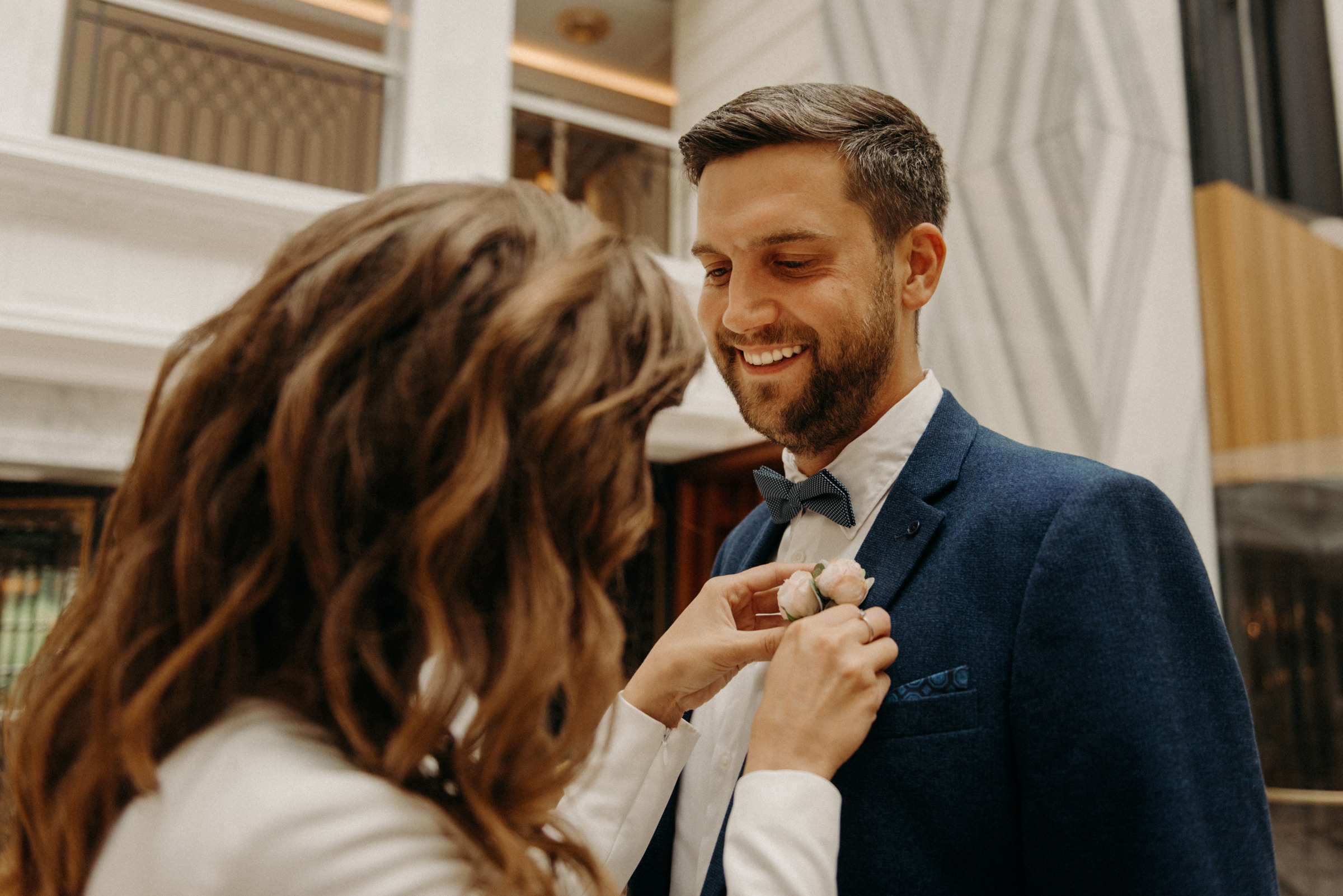 фотограф на свадьбу, сборы невесты в отеле Tsar Palace