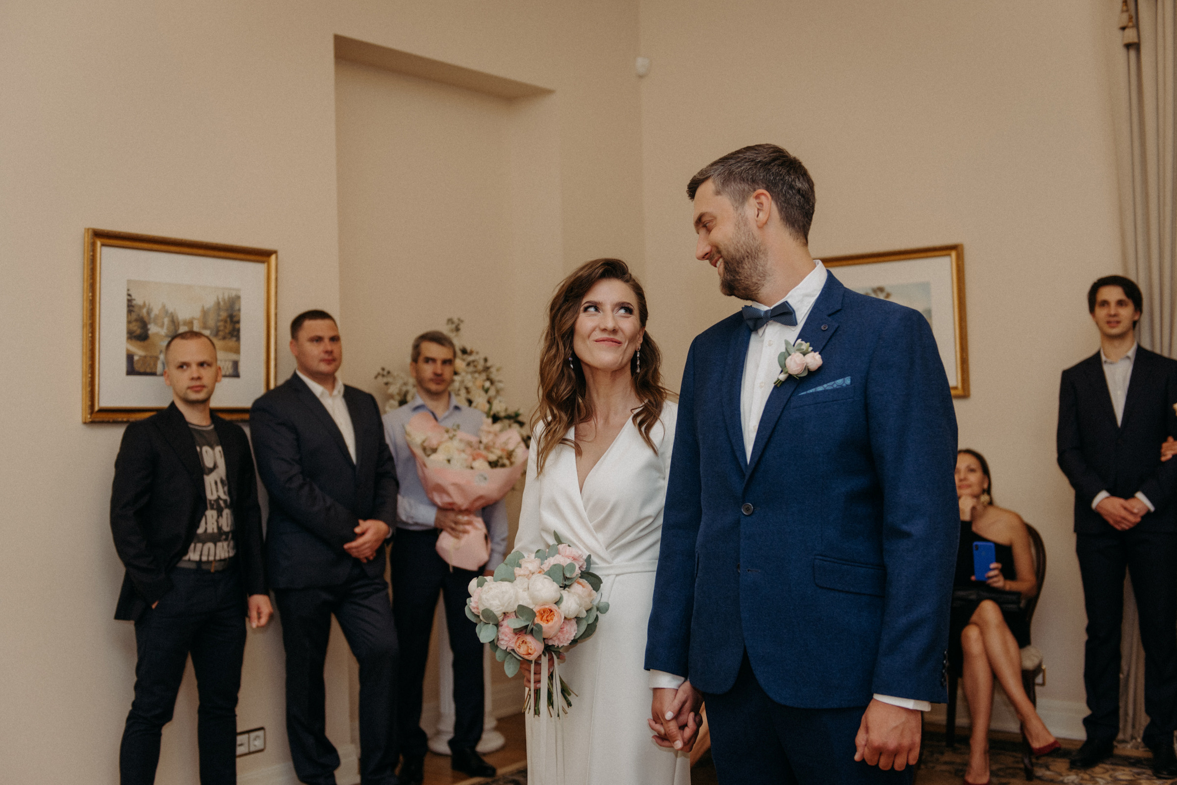 фотограф на свадьбу, сборы невесты в отеле Tsar Palace