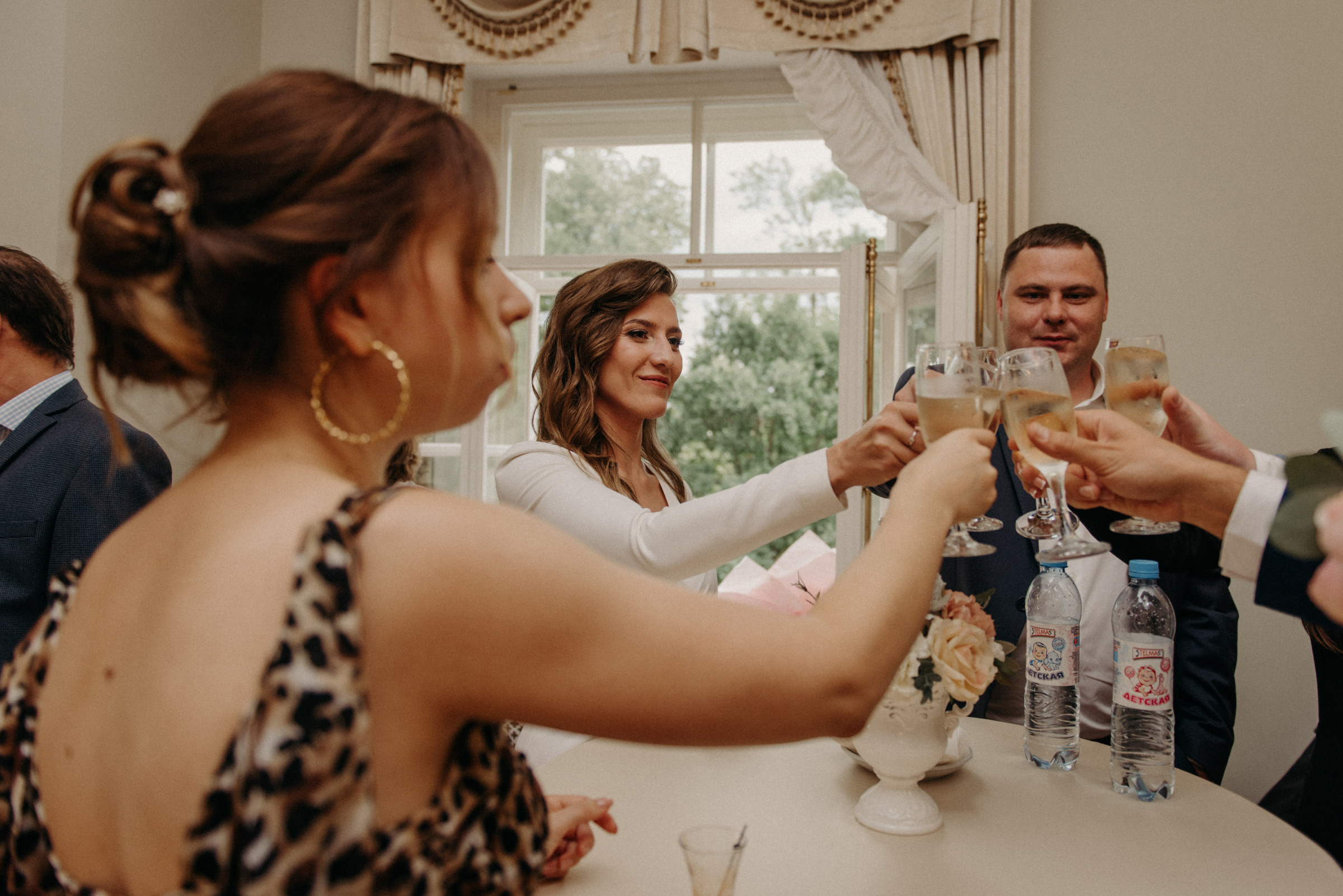 фотограф на свадьбу, сборы невесты в отеле Tsar Palace