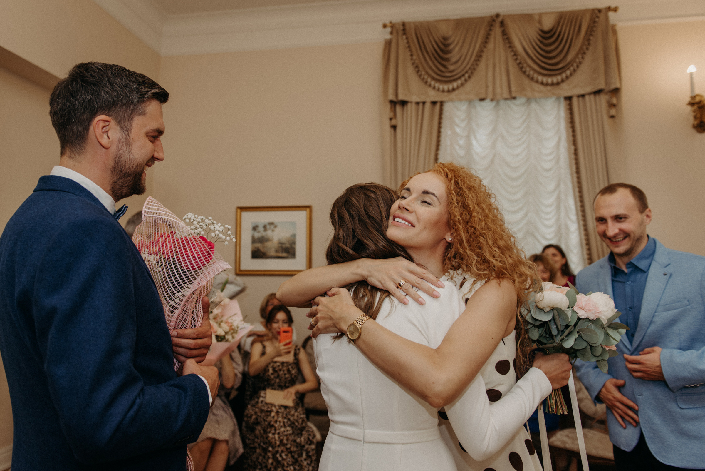 фотограф на свадьбу, сборы невесты в отеле Tsar Palace