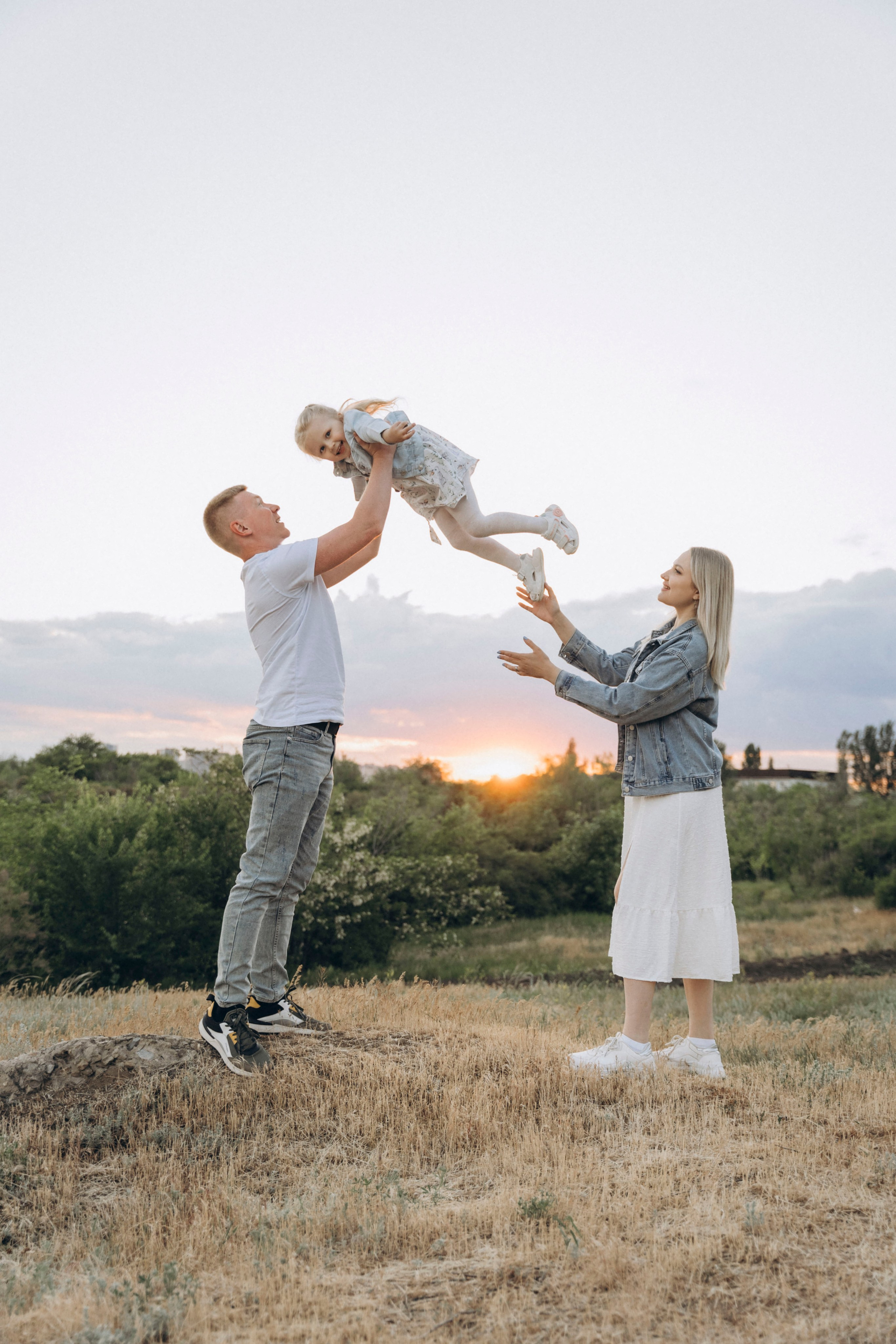 На улице. Фотограф Волгоград Ксения Устинова