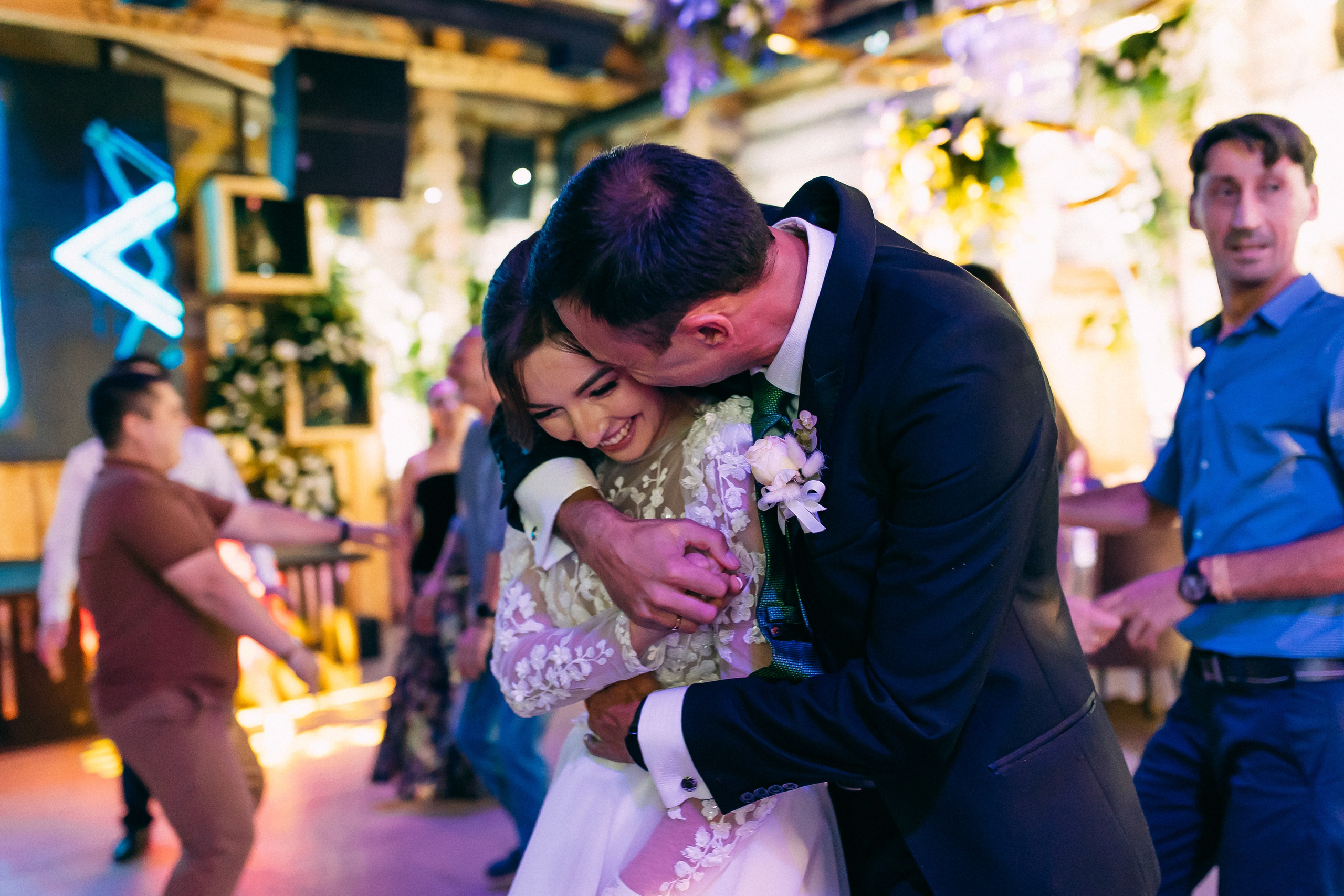 Репортаж. Свадебный и семейный фотограф в Алматы Laura Dosmann