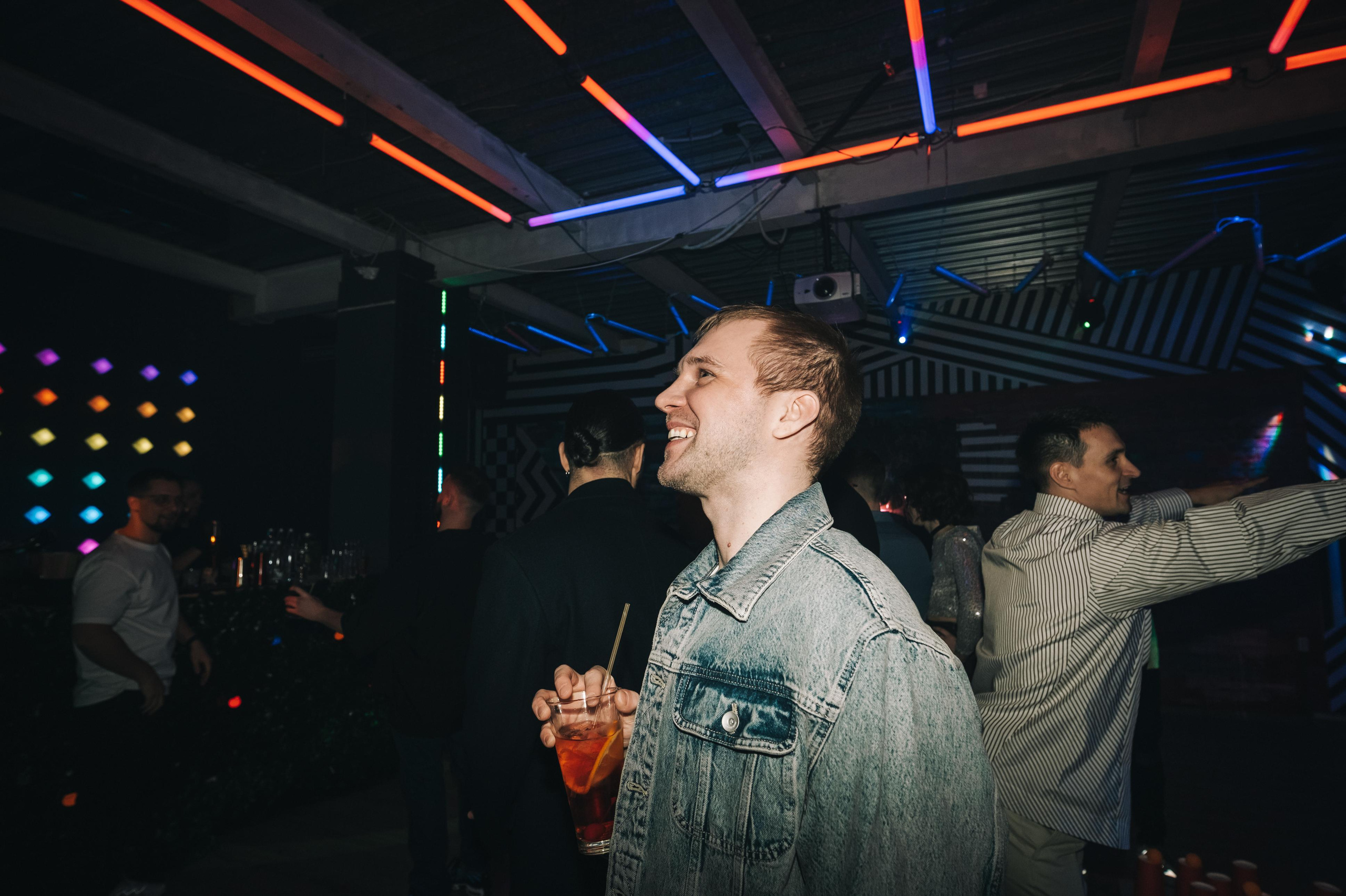 День рождения Зарины и Антона. Репортажный и портретный фотограф в Москве Илья Спиридонов