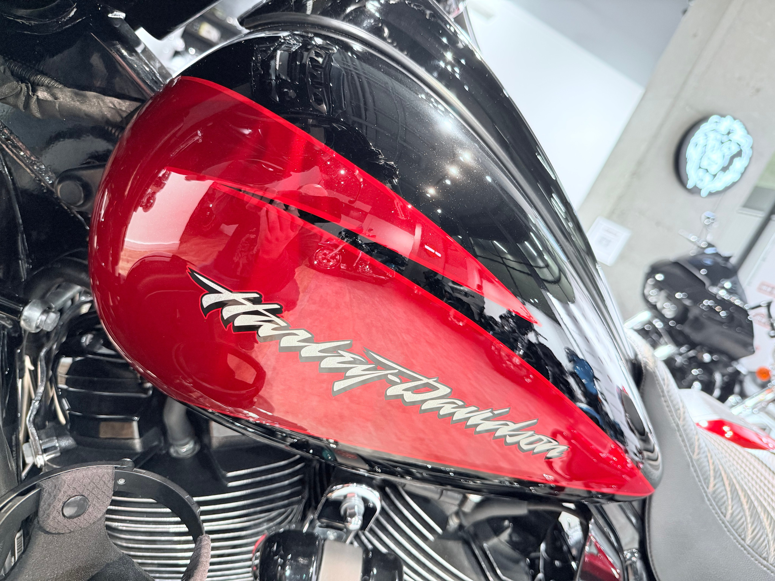 114 CVO Street Glide Special. Hello Davidson, Москва. Только хорошие мотоциклы…