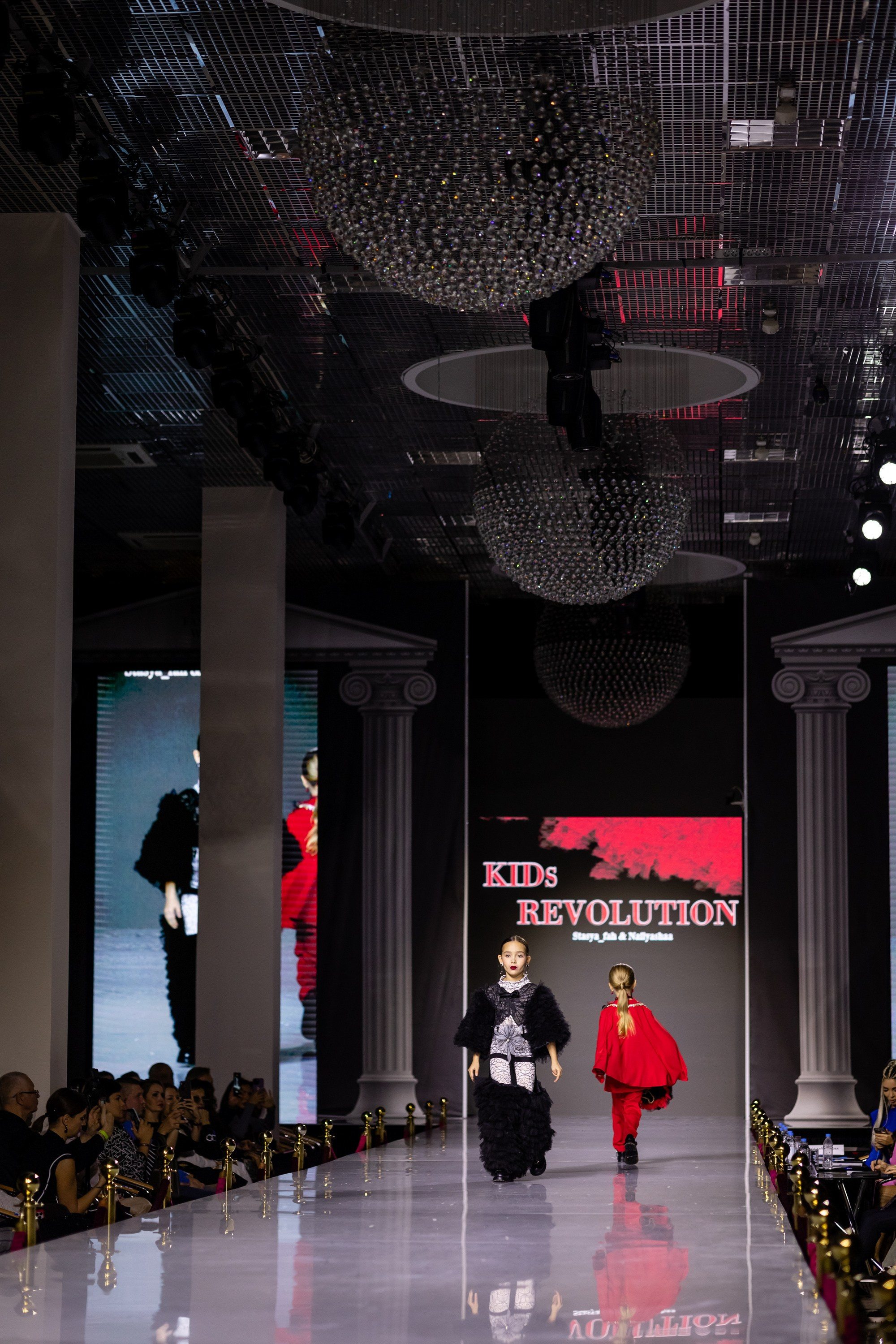 ESTET FASHION WEEK (KIDs REVOLUTION). Татьяна Чернышова свадебный фотограф Москва