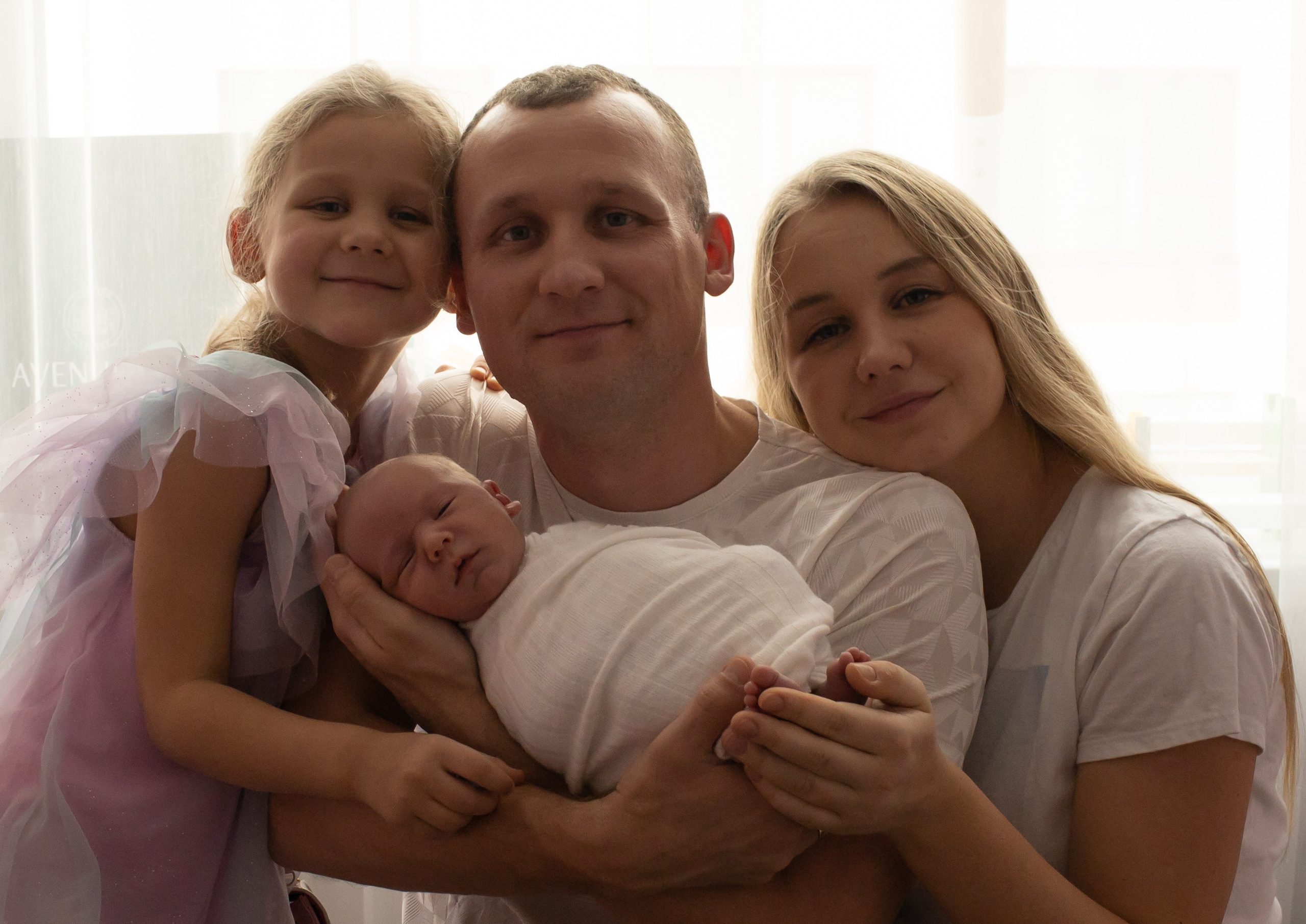 Семейная «Лайт». Фотограф новорожденных в Екатеринбурге