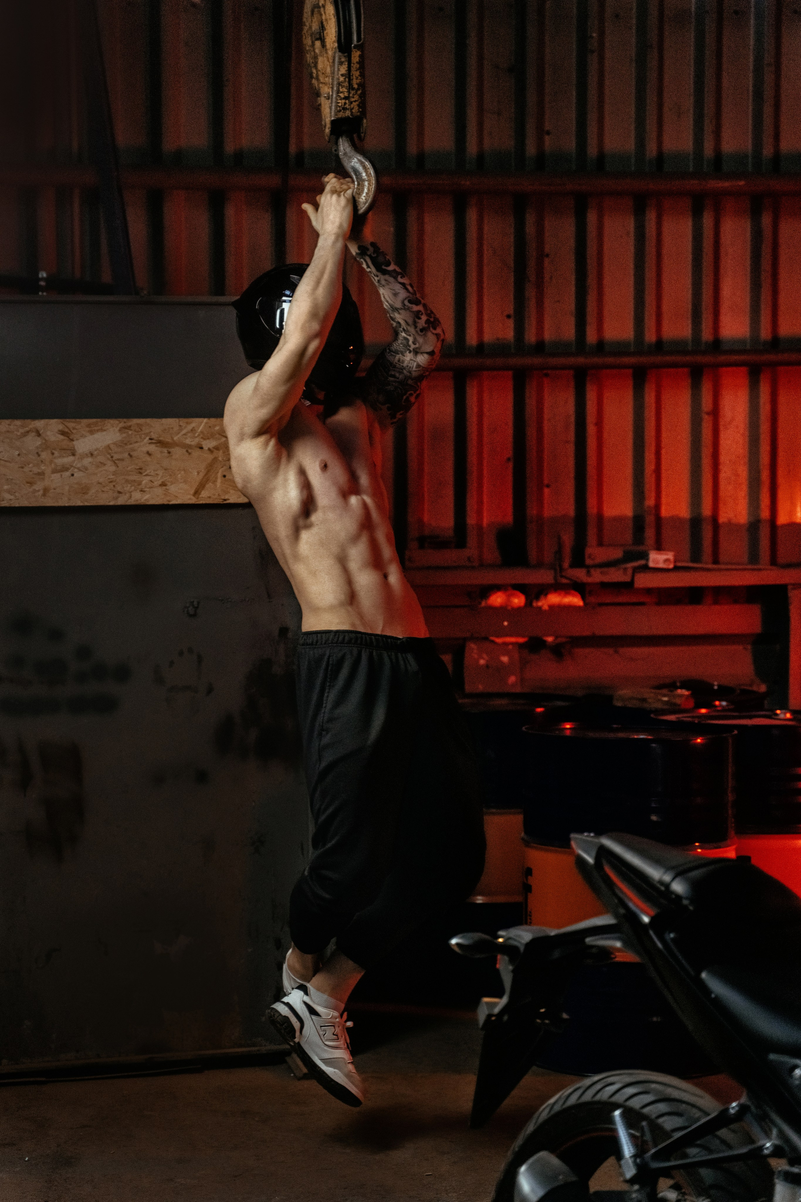 Фитнес съемка с мотоциклом. Свадебный и семейный фотограф Ксения Шекк Екатеринбург