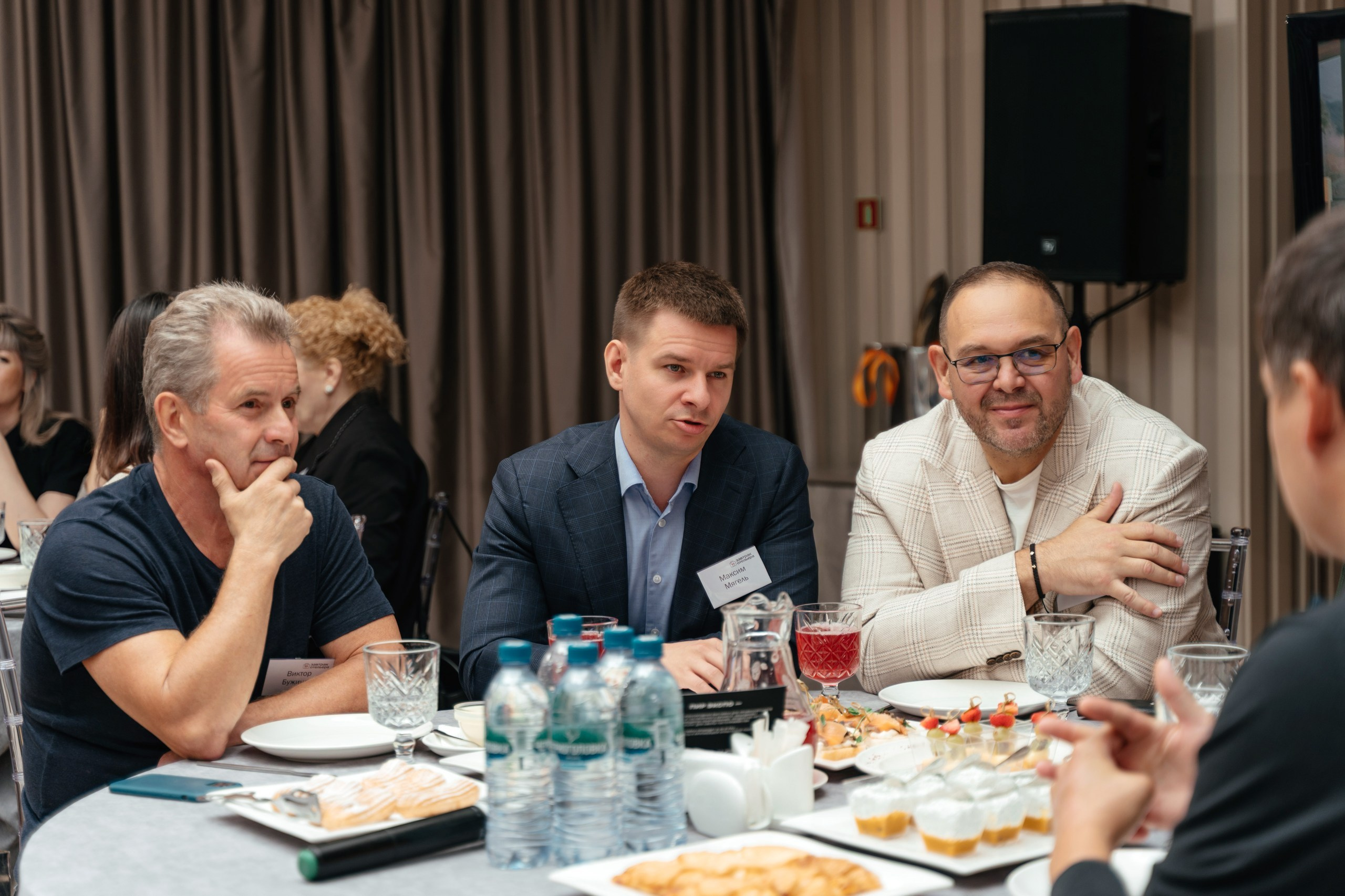Завтрак отельера от USTA group. Контент для бизнеса, фотограф в Екатеринбурге Константин Брусницын