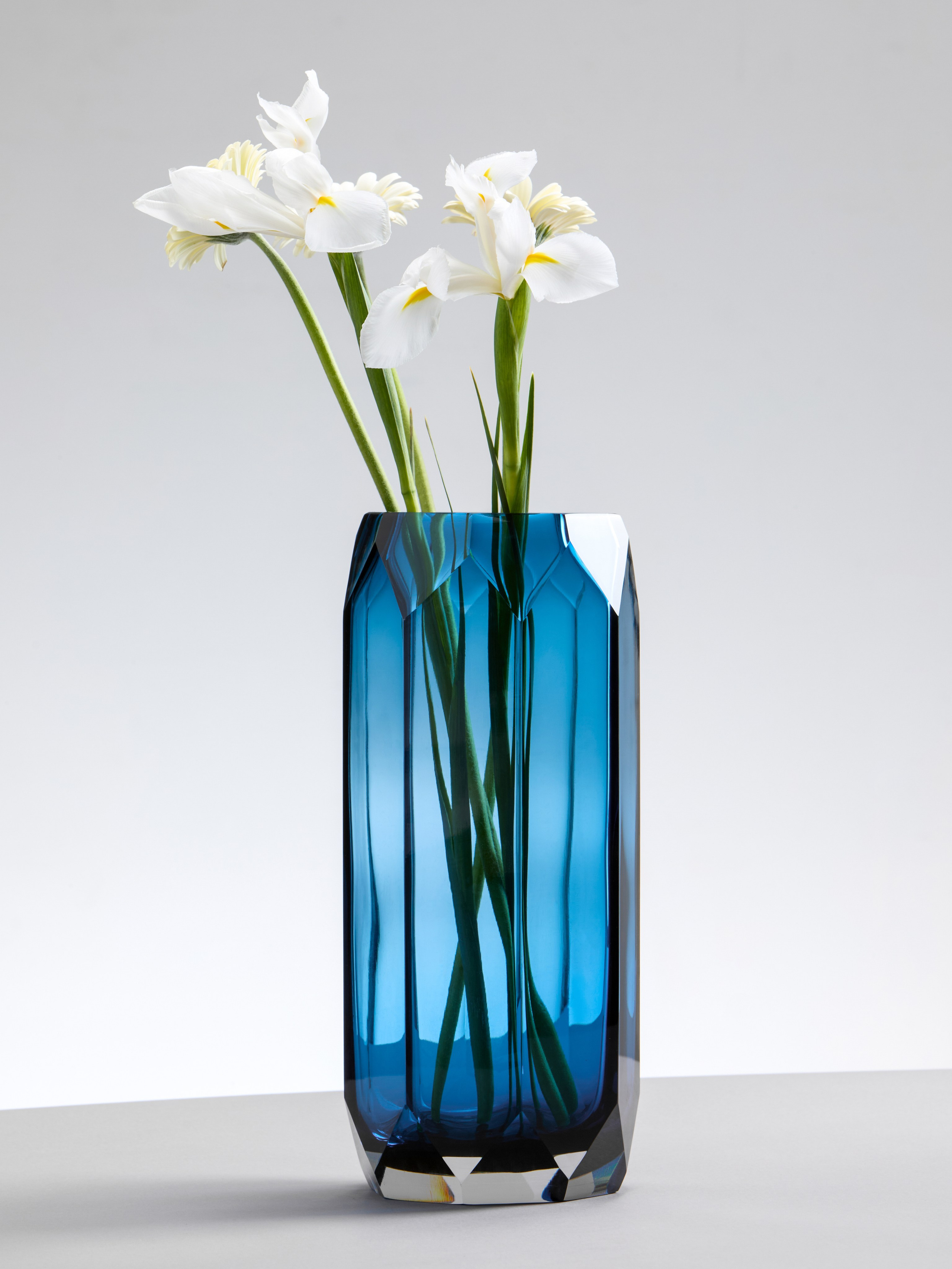 Вазы и конфетницы. Сайт о предметной, имиджевой и портретной фотографии, фотограф Фил Киреев