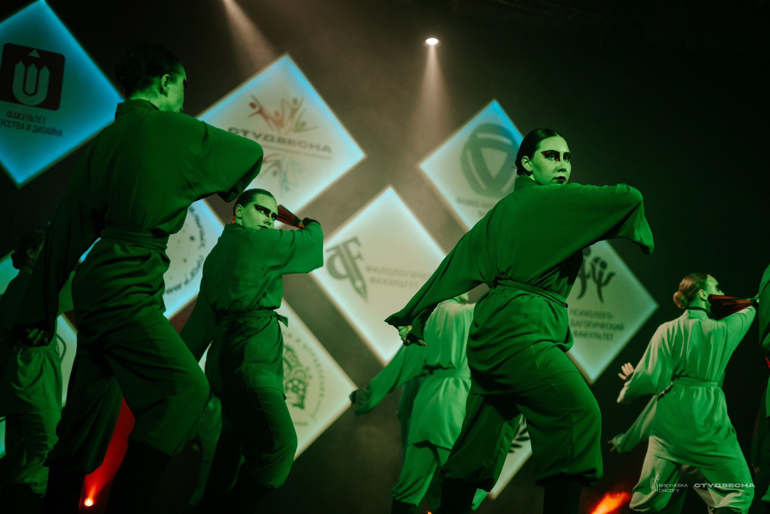 СмолГУ — Студвесна — Танец. KiPPER Gallery — Фотограф