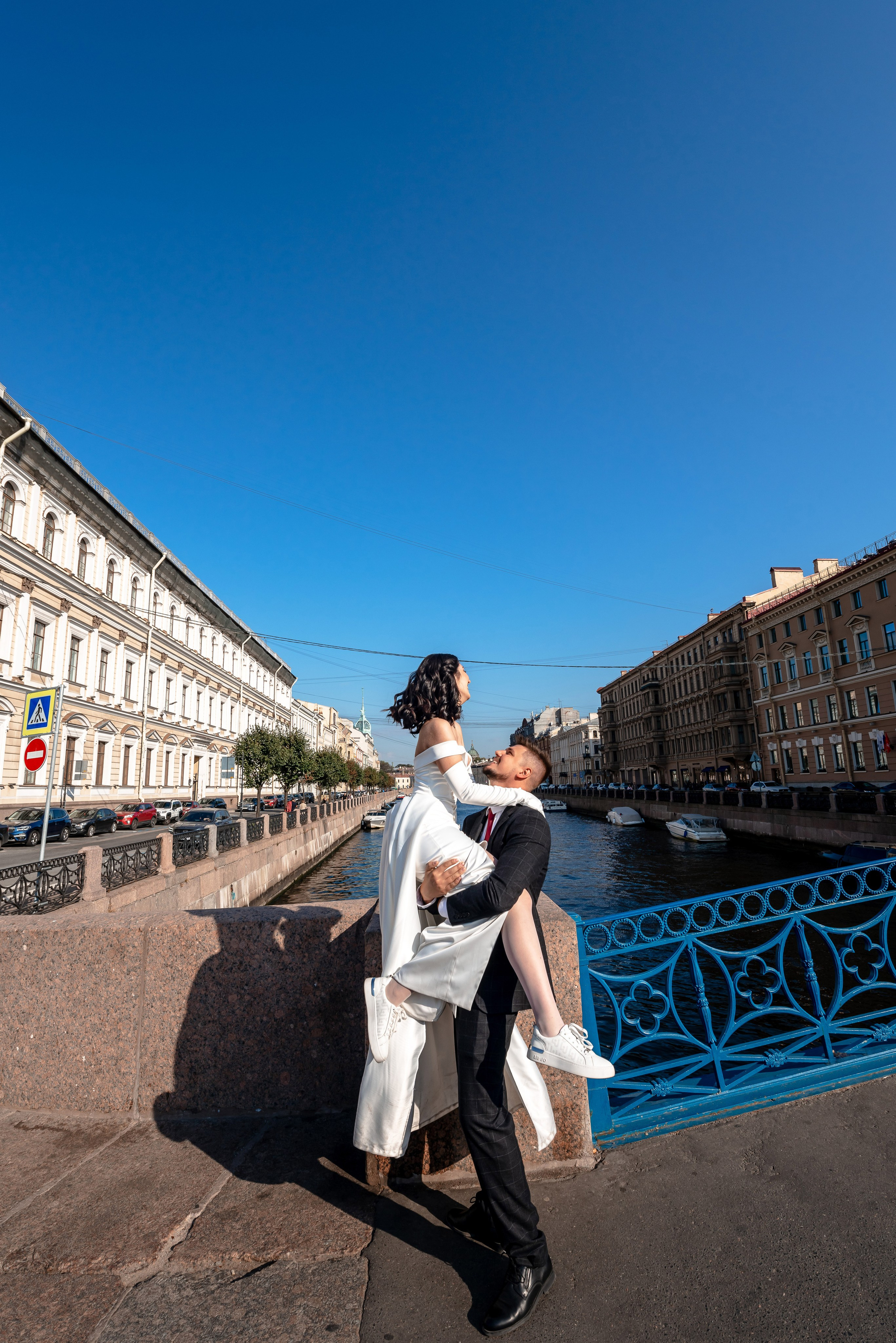 Камерная свадьба в Первом Дворце Бракосочетания №1 на Английской набережной Яны и Евгения. Портретный, семейный и свадебный фотограф в Санкт-Петербурге и в Пушкине Ширяев Денис