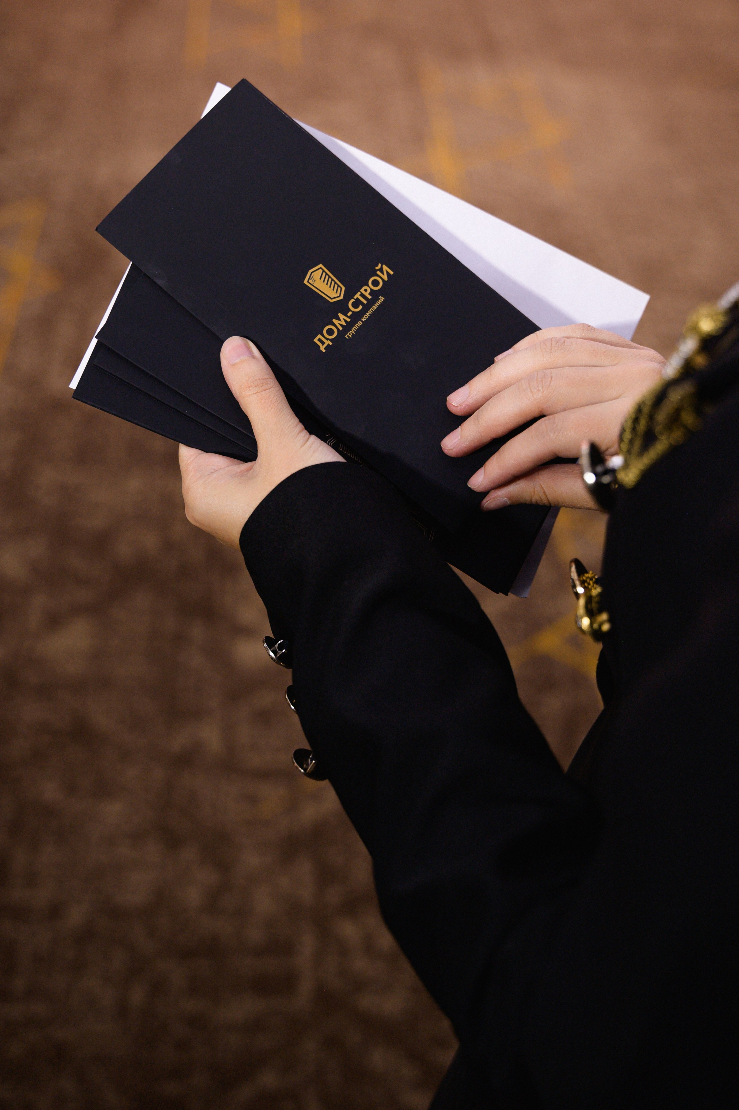 ДОМ-СТРОЙ. Свадебный фотограф в Новосибирске Алена Цизман