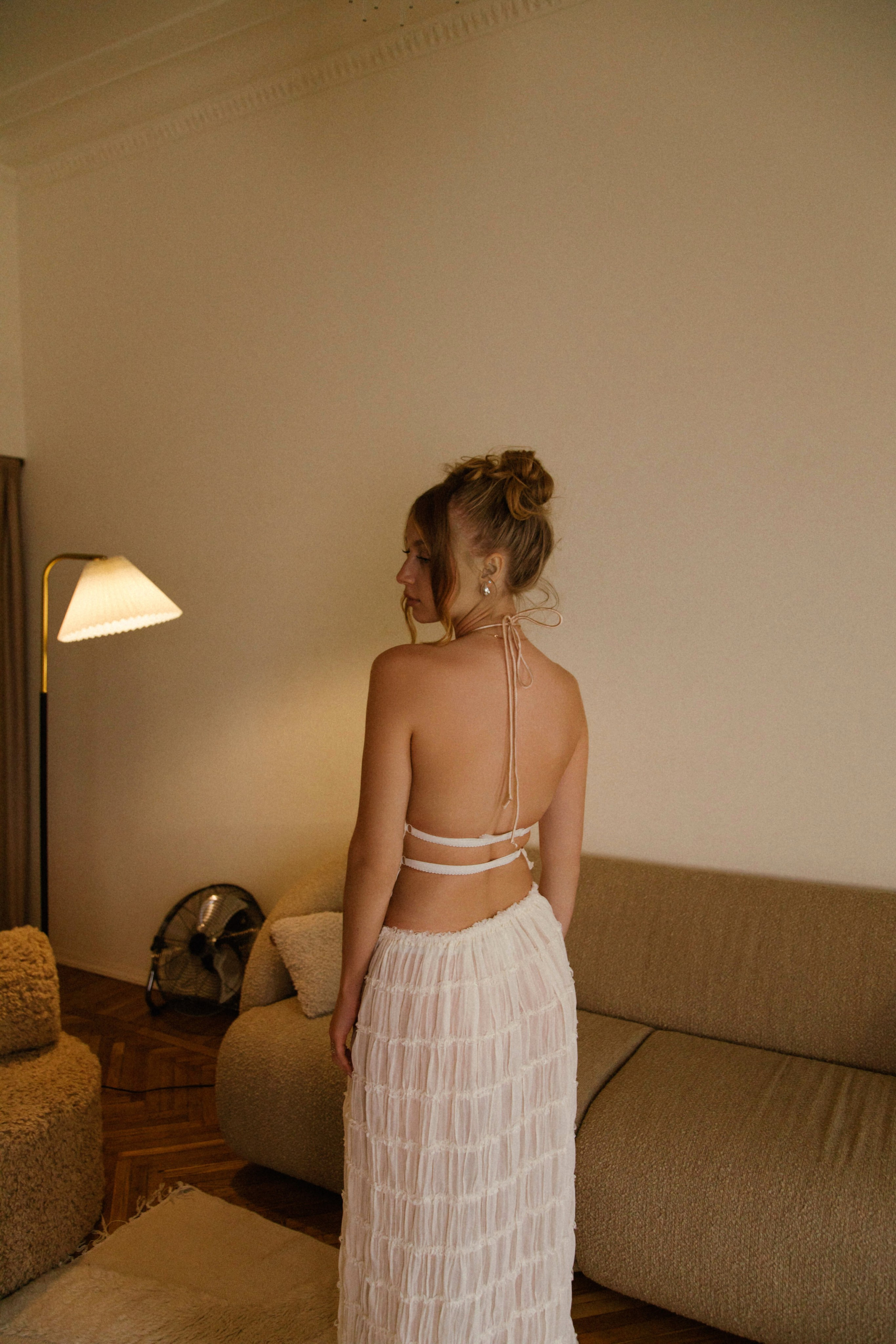 Ангелина. Съемка в квартире. Фотограф Ксения Третьякова, Санкт-Петербург