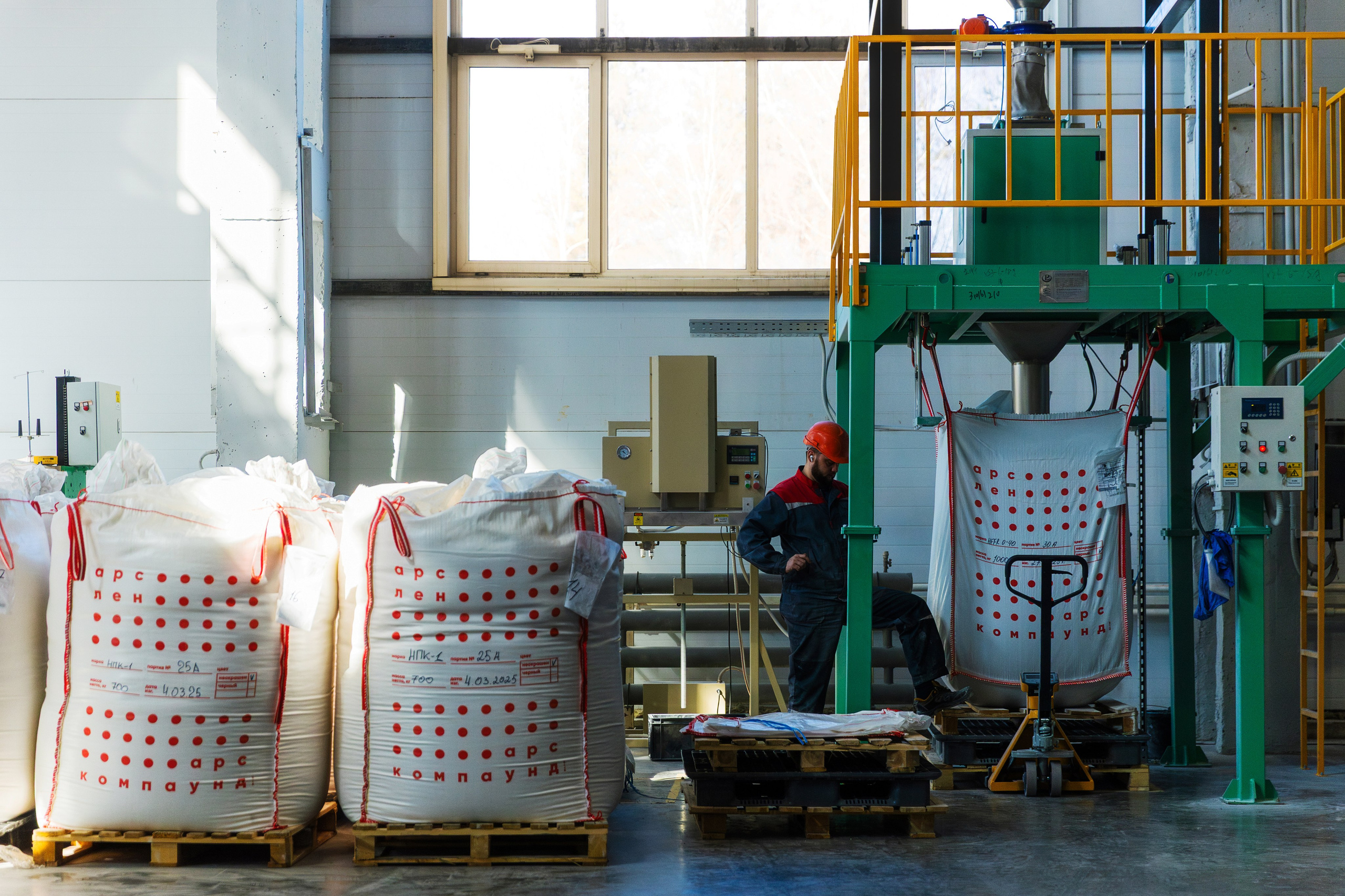 Промышленные фотографии завода Псковэлектросвар | Производство сварочного оборудования