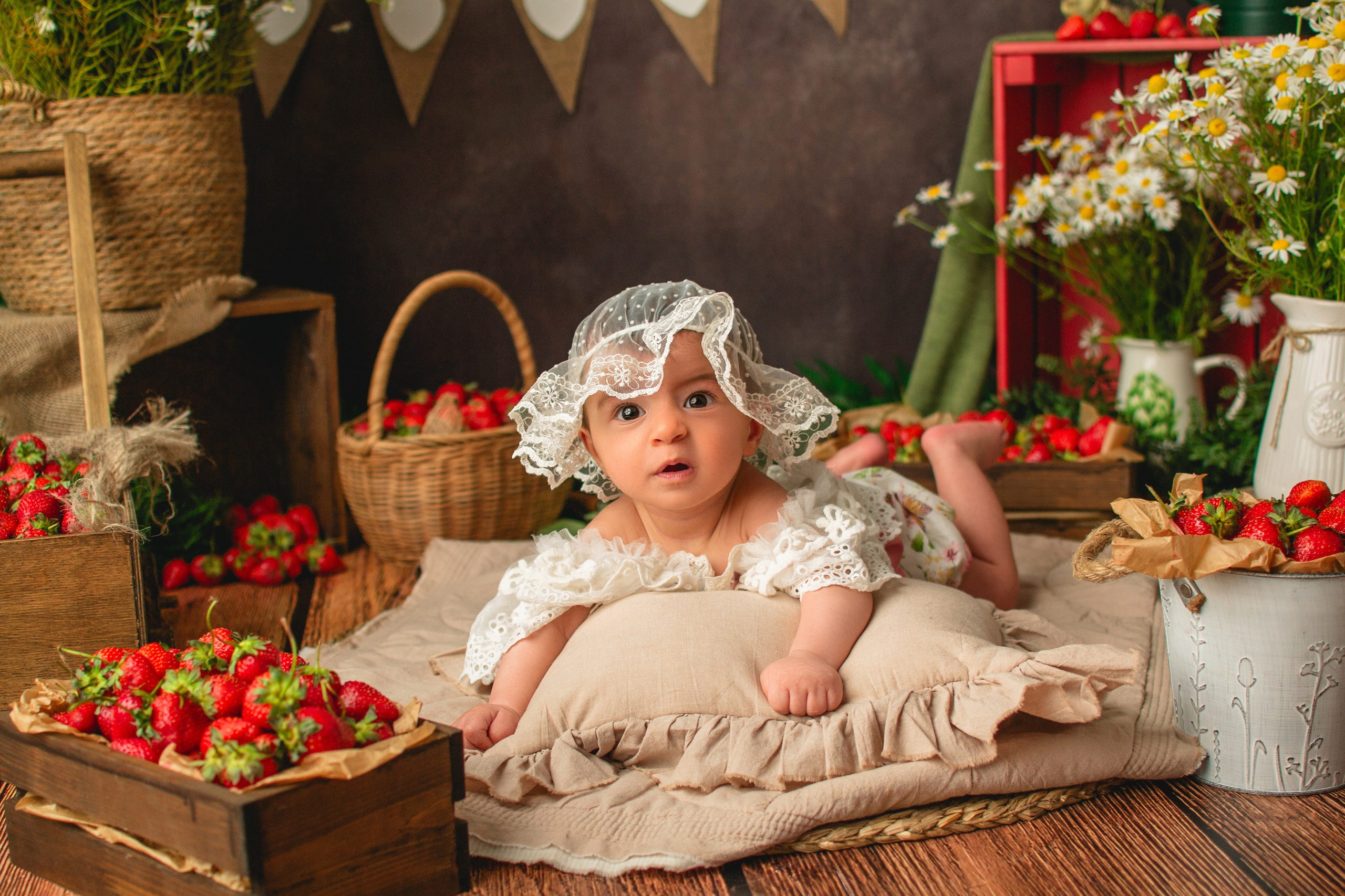Клубничный. Фотограф новорождённых в Санкт-Петербурге Наталья Булгакова