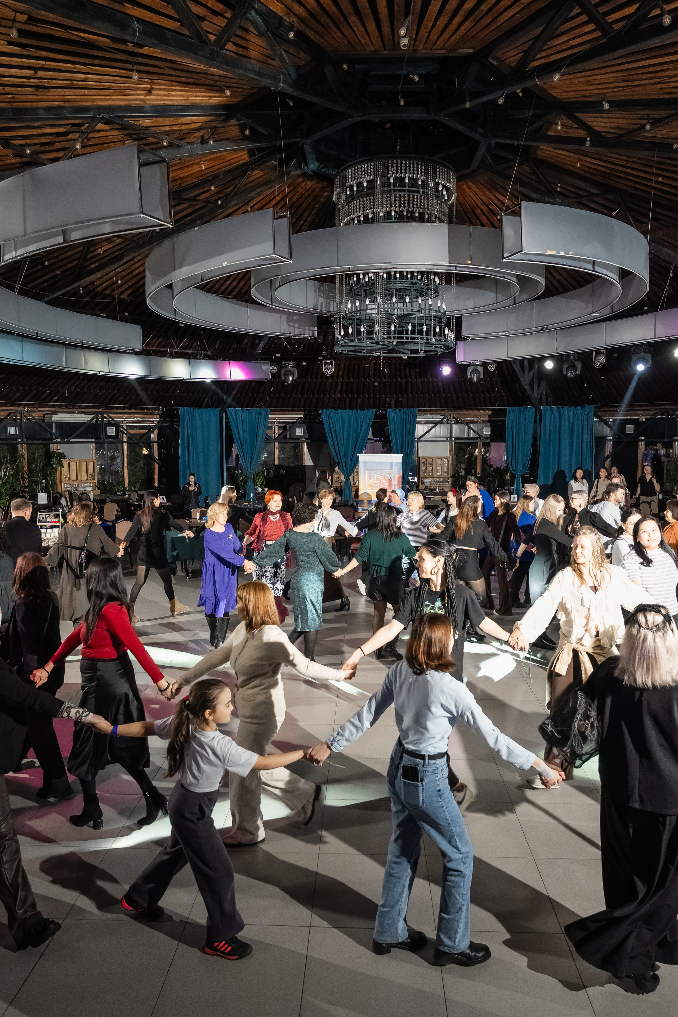 Фестиваль писхологии и самопознания. Фотограф и видеограф в Улан-Удэ: Аюна Габагуева и Артём Шаханов