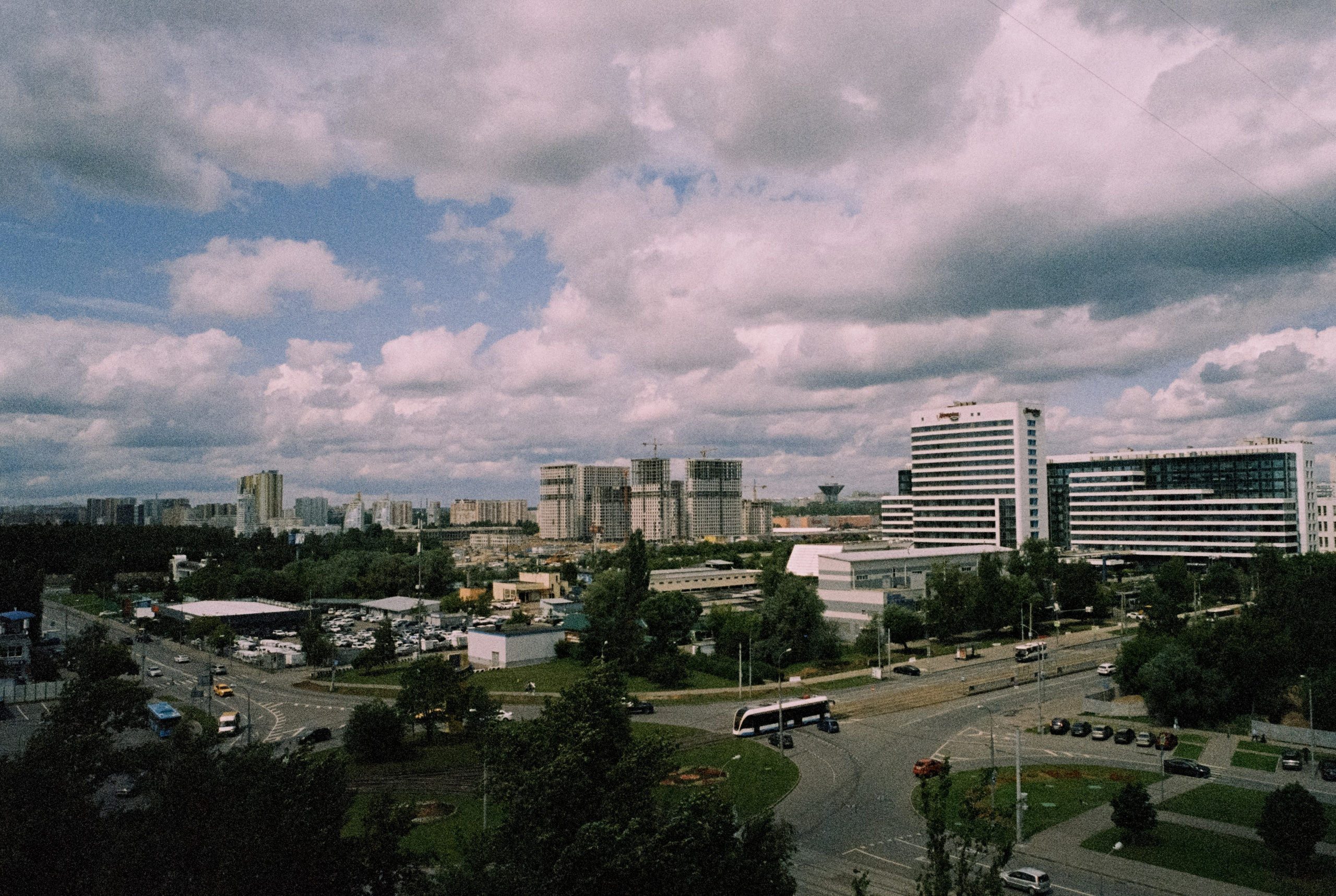 Contax G1 — Carl Zeiss Biogon T* 21 mm f2.8 | Kodak ProImage 100 | Лукино, Строгино