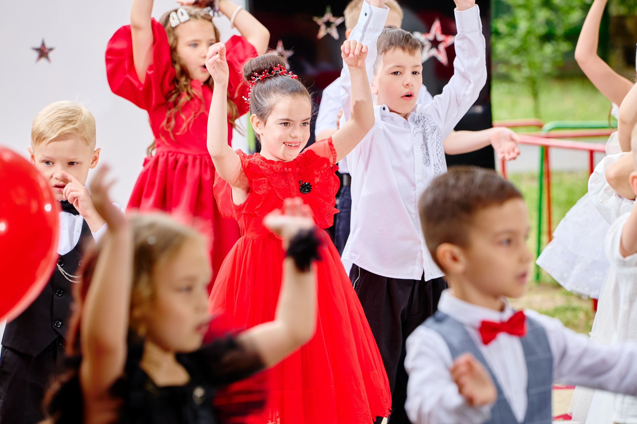 Выпускной 45 сад. Фотограф Выпускные альбомы Таганрог Сергей Коробченко
