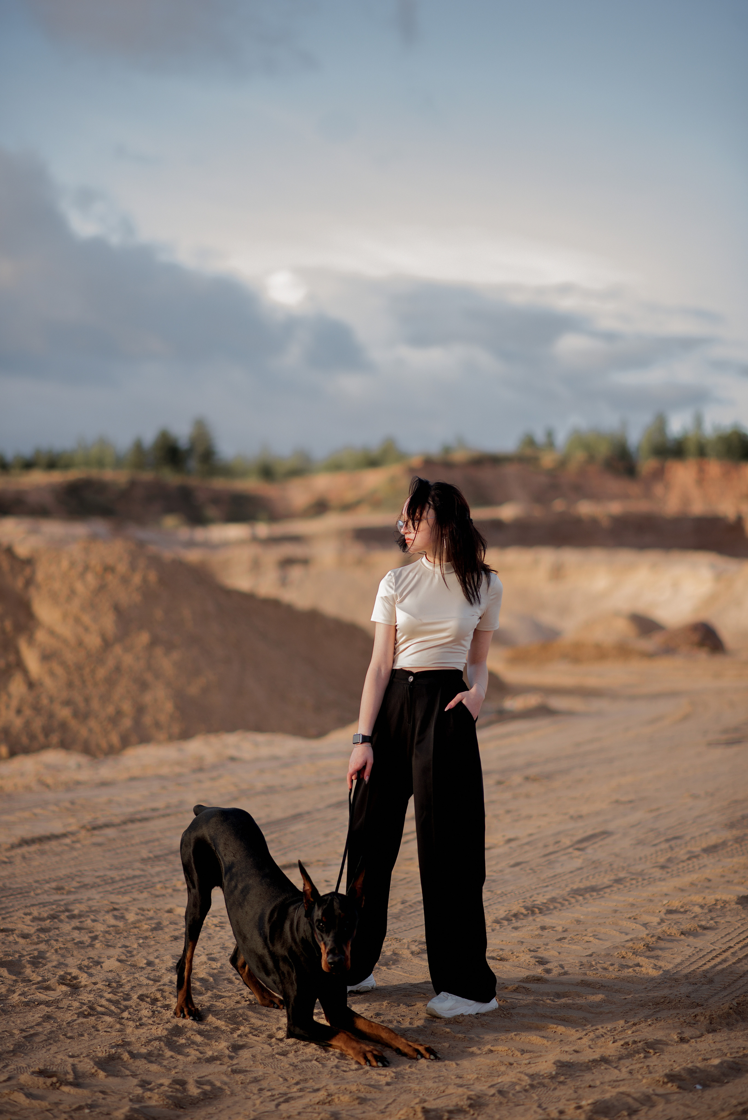 Арина и Зевс. Ваш личный фотограф в Пскове Анаис Рамирез
