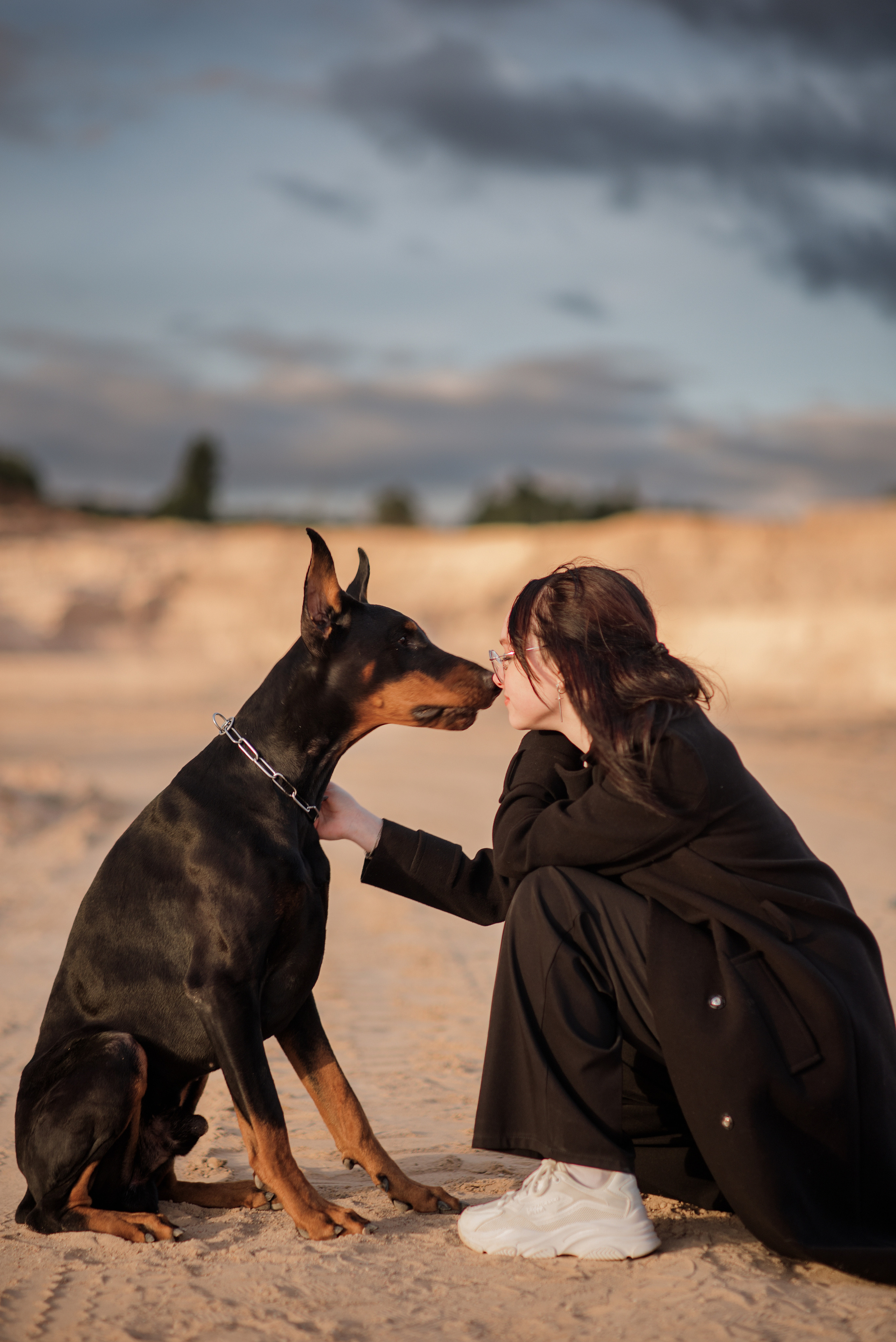Арина и Зевс. Ваш личный фотограф в Пскове Анаис Рамирез