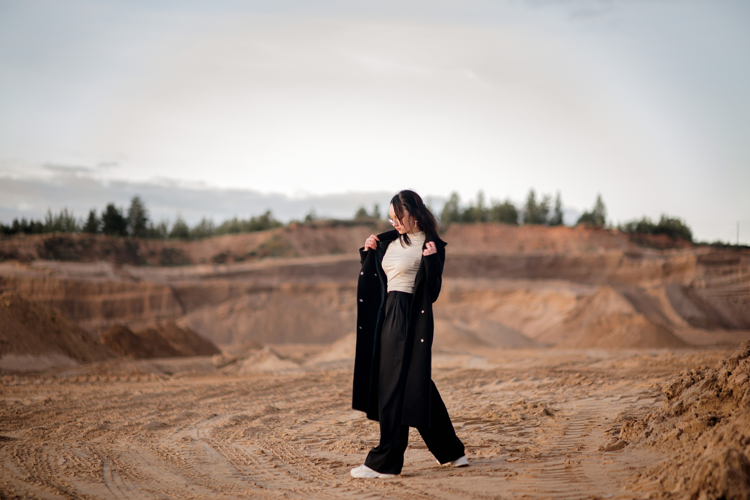 Арина и Зевс. Ваш личный фотограф в Пскове Анаис Рамирез