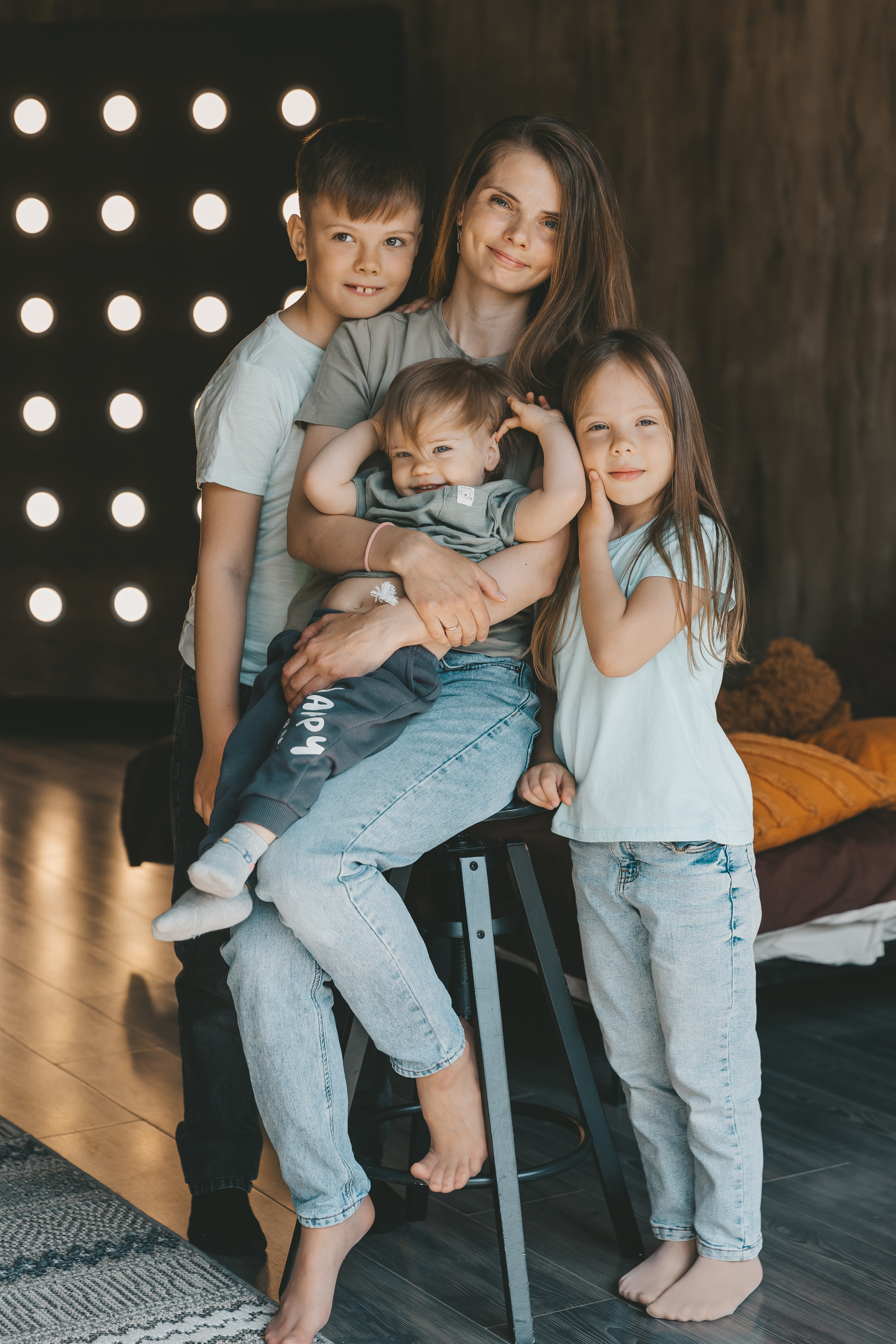 Денис, Виктория, Влад, Полина и Арсений. Семейный, свадебный фотограф в Чите Екатерина Мельникова