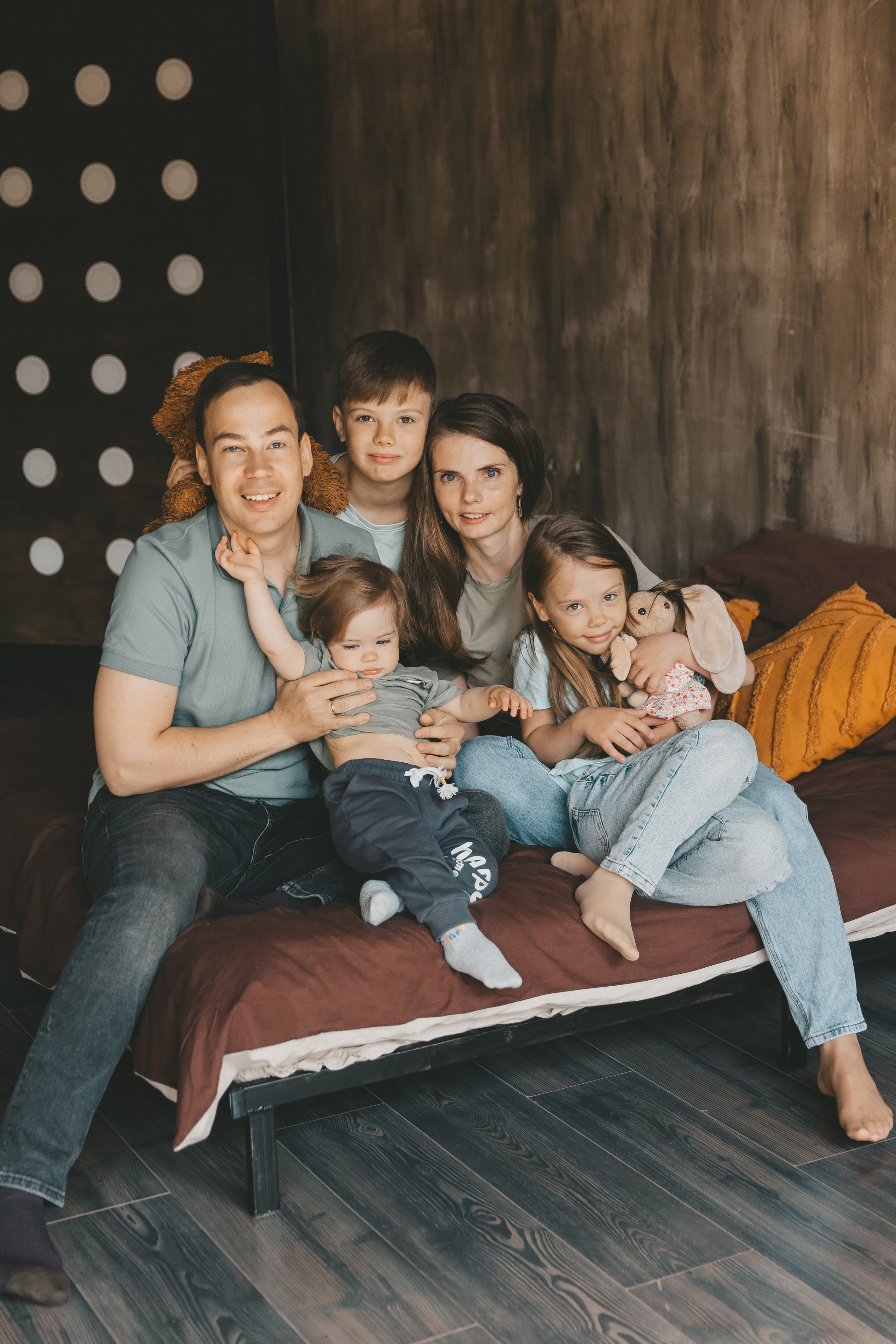 Денис, Виктория, Влад, Полина и Арсений. Семейный, свадебный фотограф в Чите Екатерина Мельникова