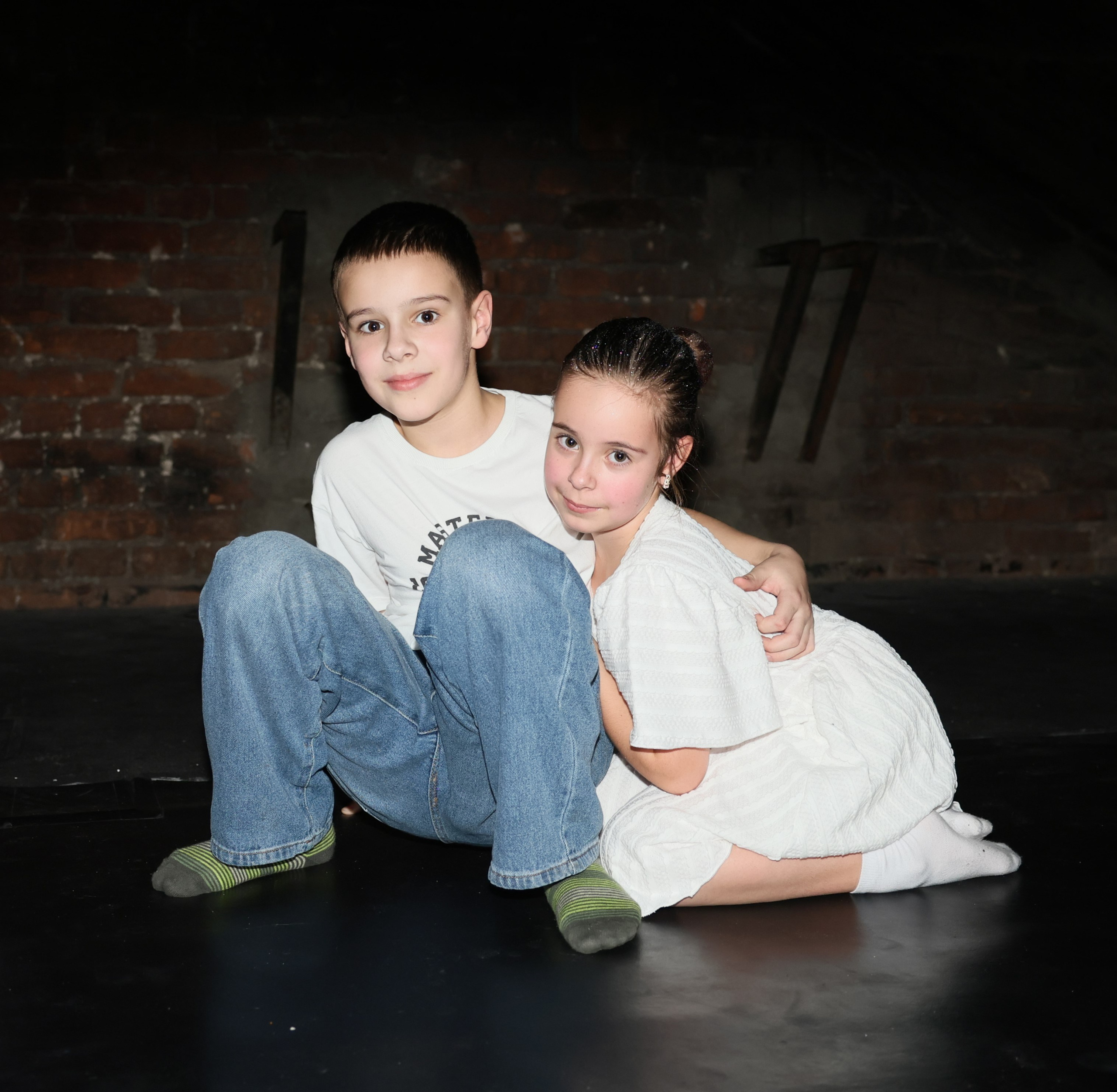 Новогодние танцы. Главная